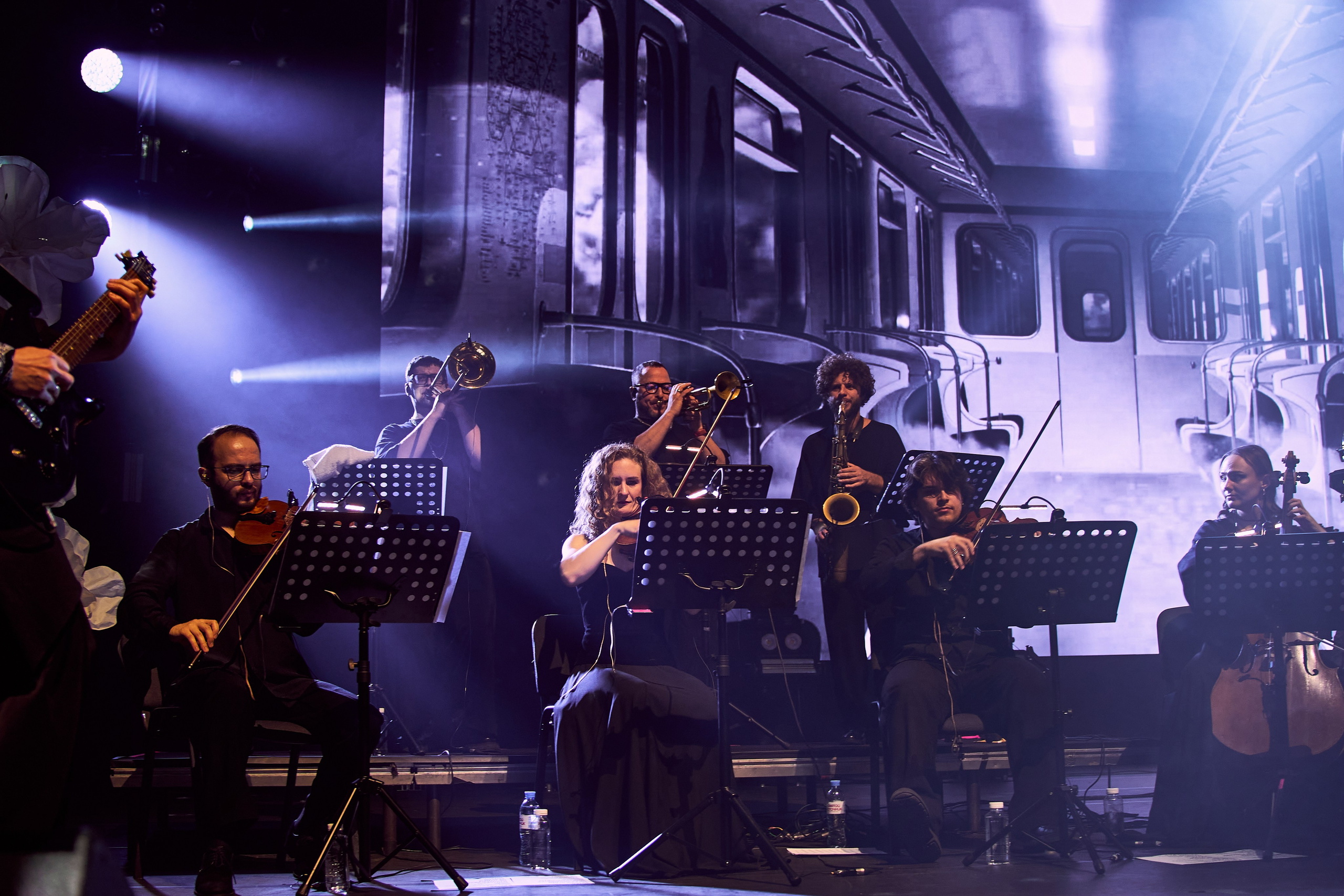 МАКСИМ & TELECLUB. Yekaterinburg, Sochi, Istanbul, Tiflis-Bshari Zaana’da fotoğrafçı
