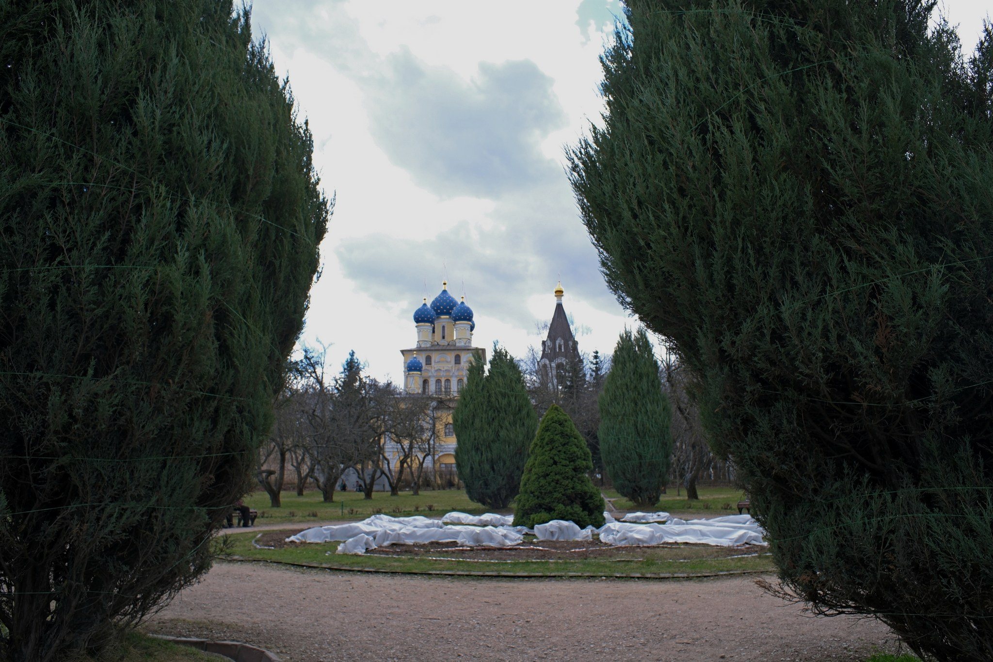 Улица, люди, жизнь…