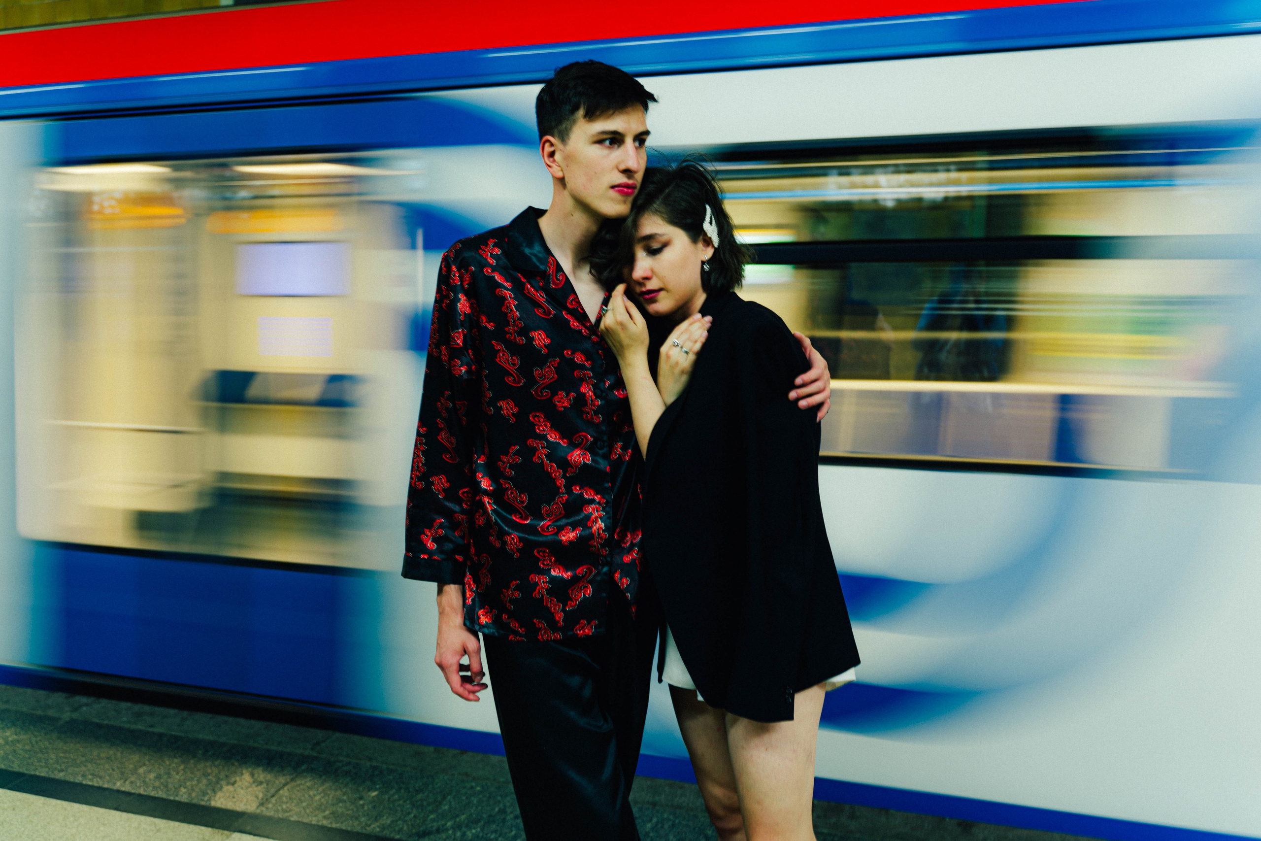 Ночь в метро. Портретный фотограф в Москве Эмиль Халиков