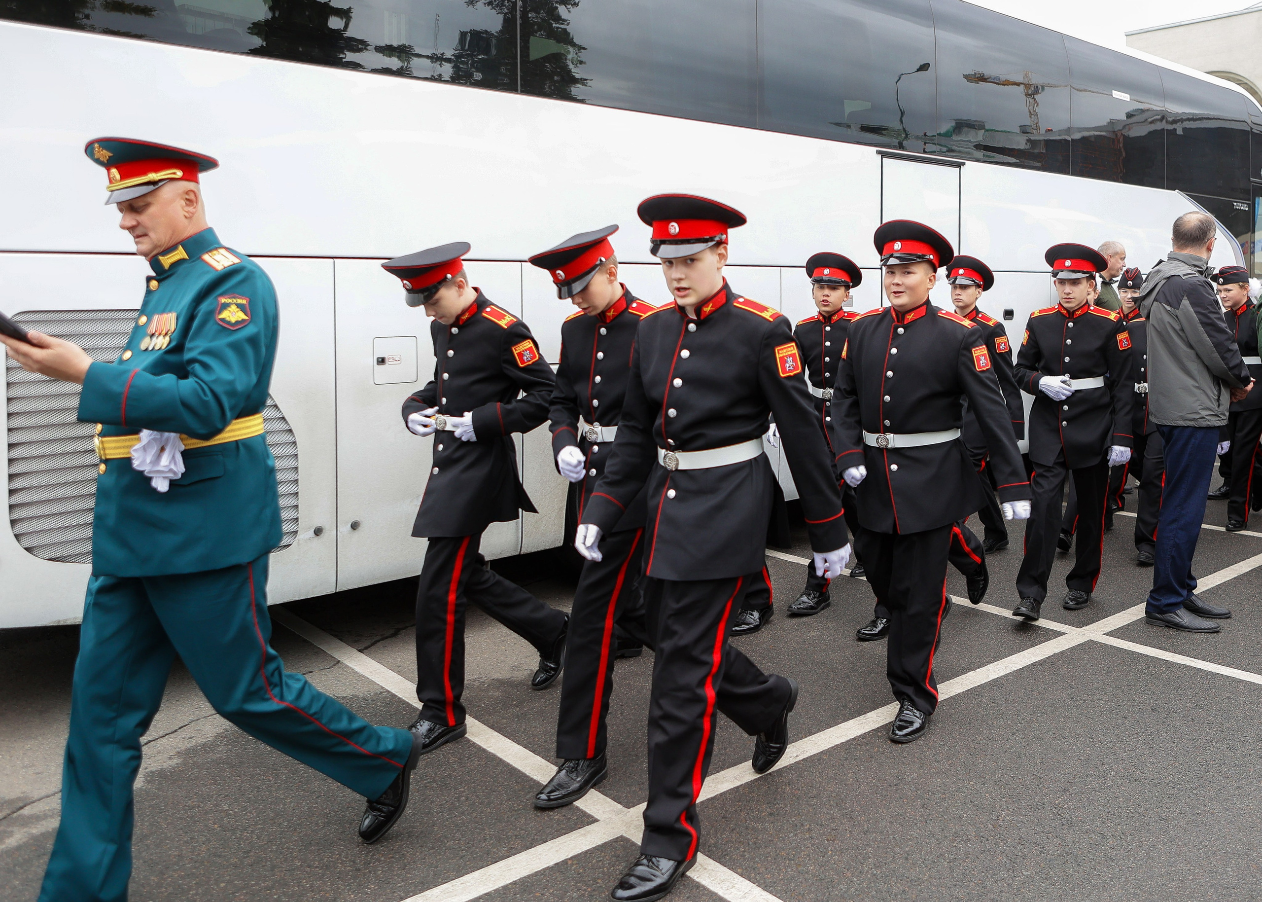 Подготовка к посвящению в кадеты в Первом Московском кадетском корпусе, Дипломатической кадетской школы. Выпускные альбомы и школьный фотограф в Подольске, Троицке, Щербинке, Москве и Московской области