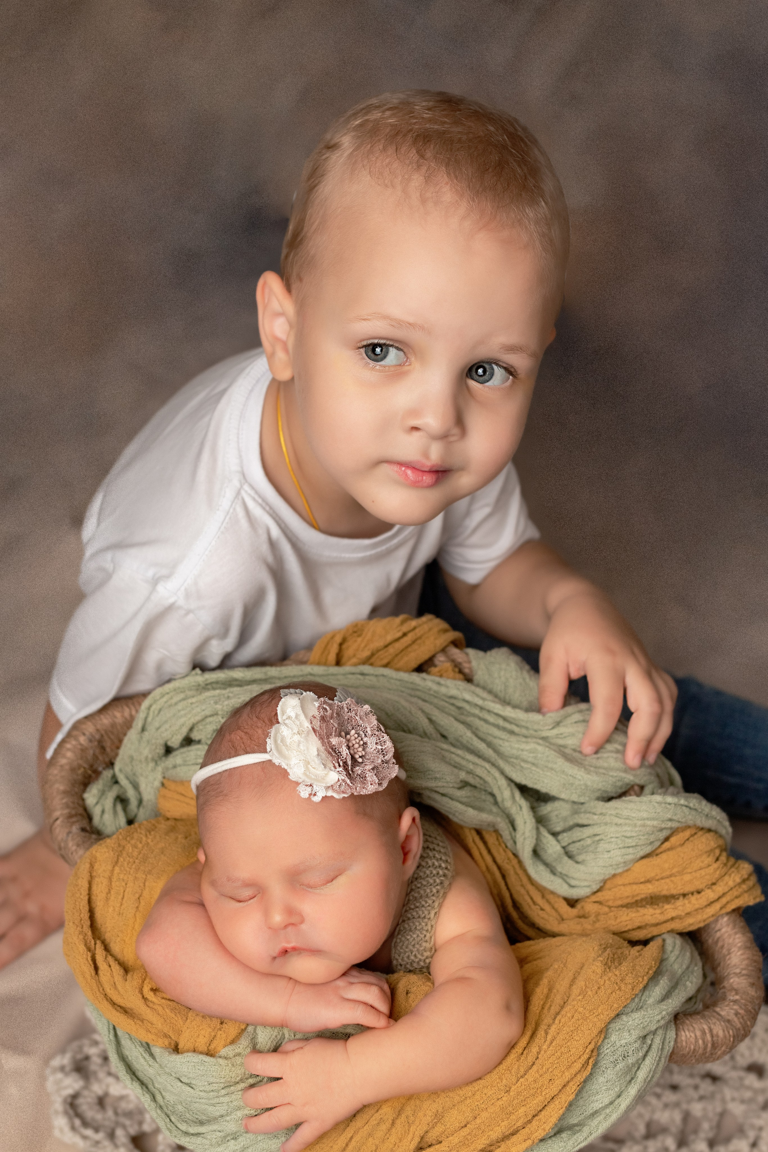 Девочки. Фотограф новорожденных в Минске Валерия Довнар