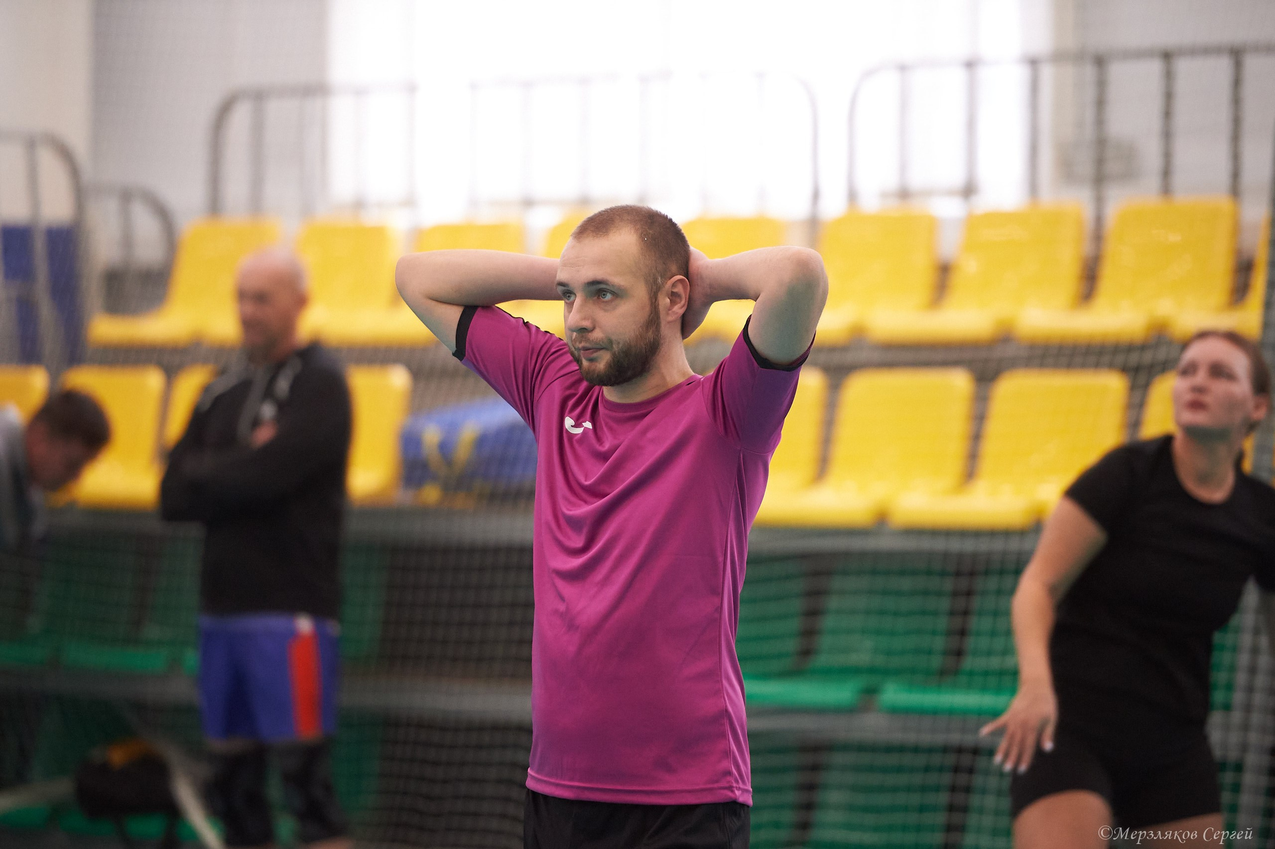 Новогодний волейбольный турнир. Ижевск. 16.12.23. Спортивный репортажный фотограф в Ижевске Сергей Мерзляков