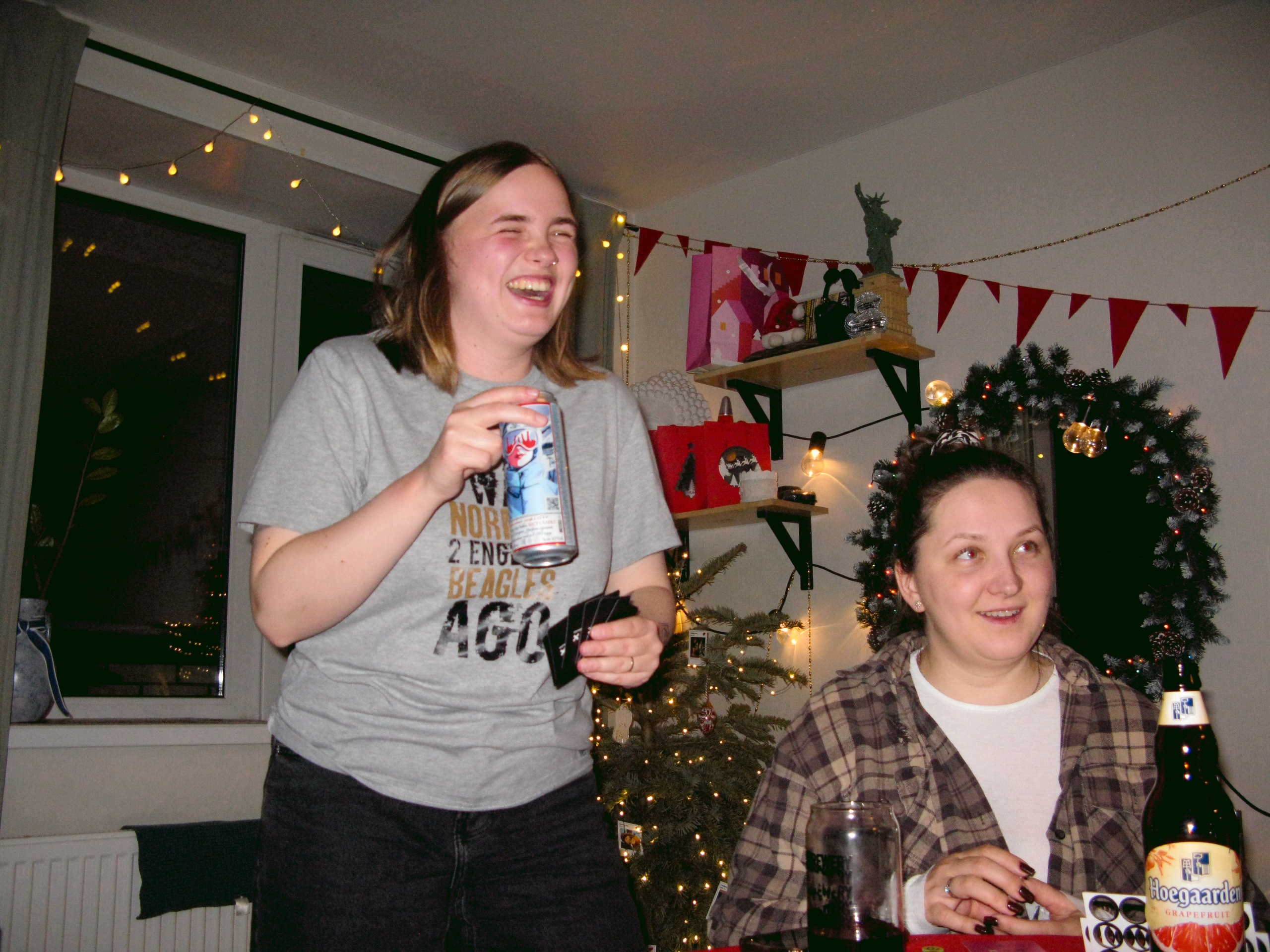 Feb. Фотограф Миланазавр