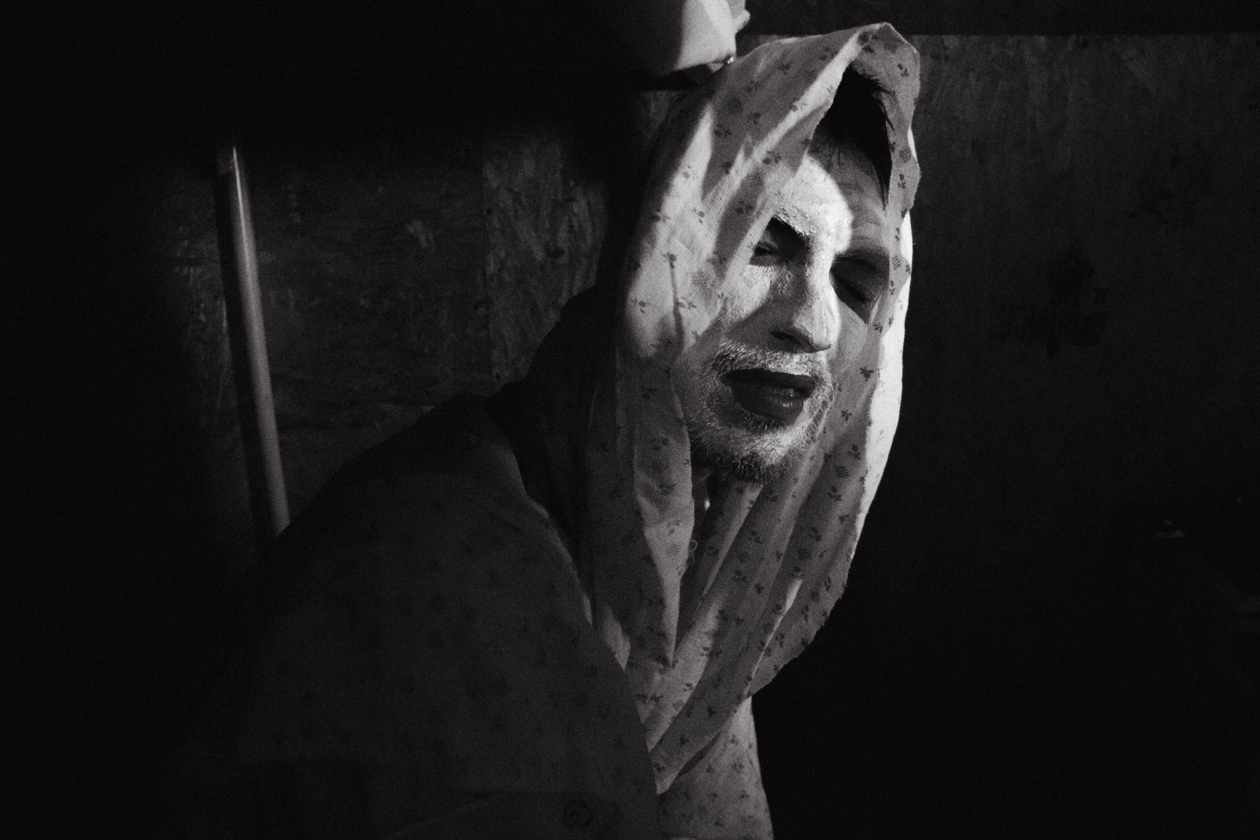 Подготовка к игре в "Приведения"