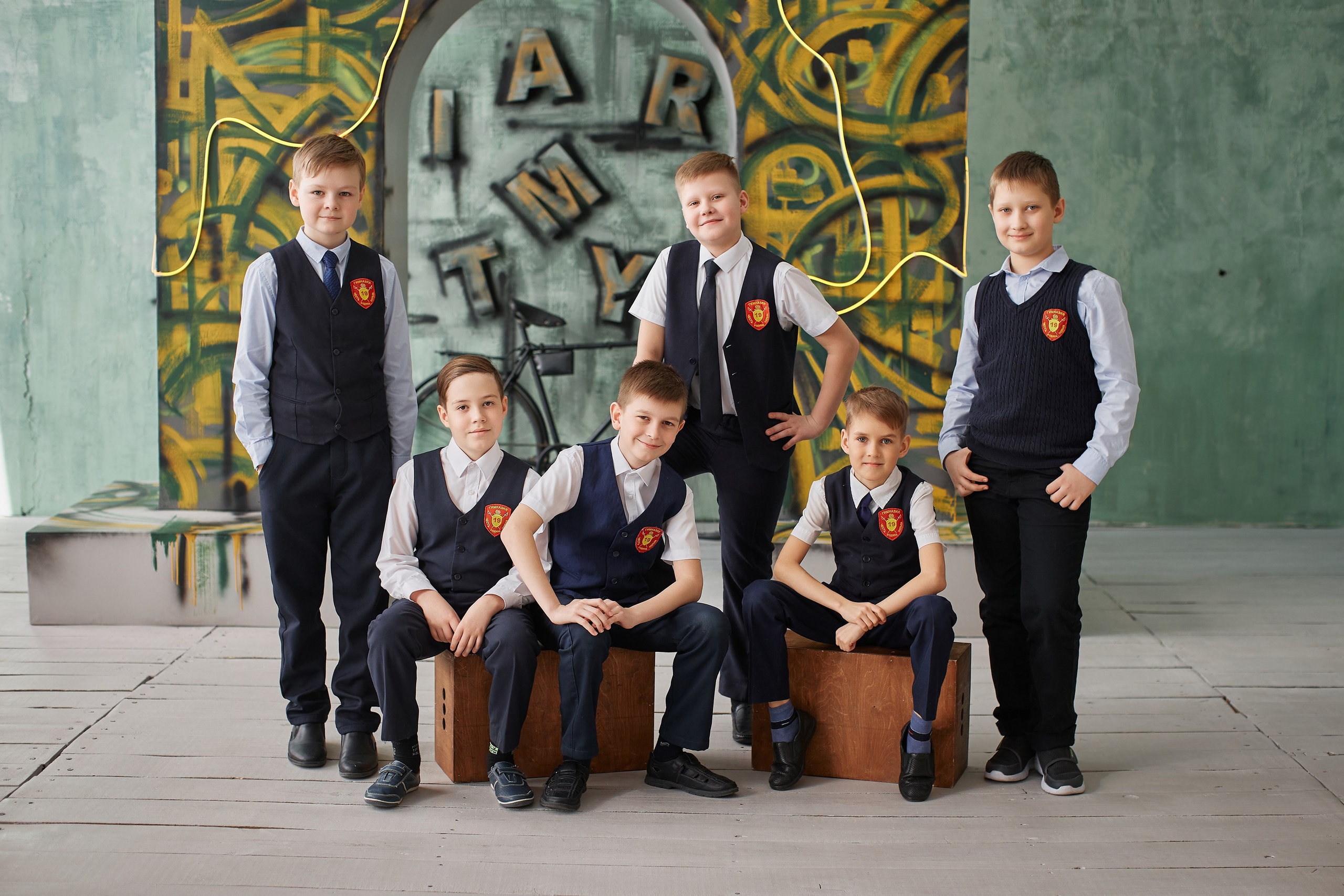 Группы. Выпускные альбомы в городе Курган для всех