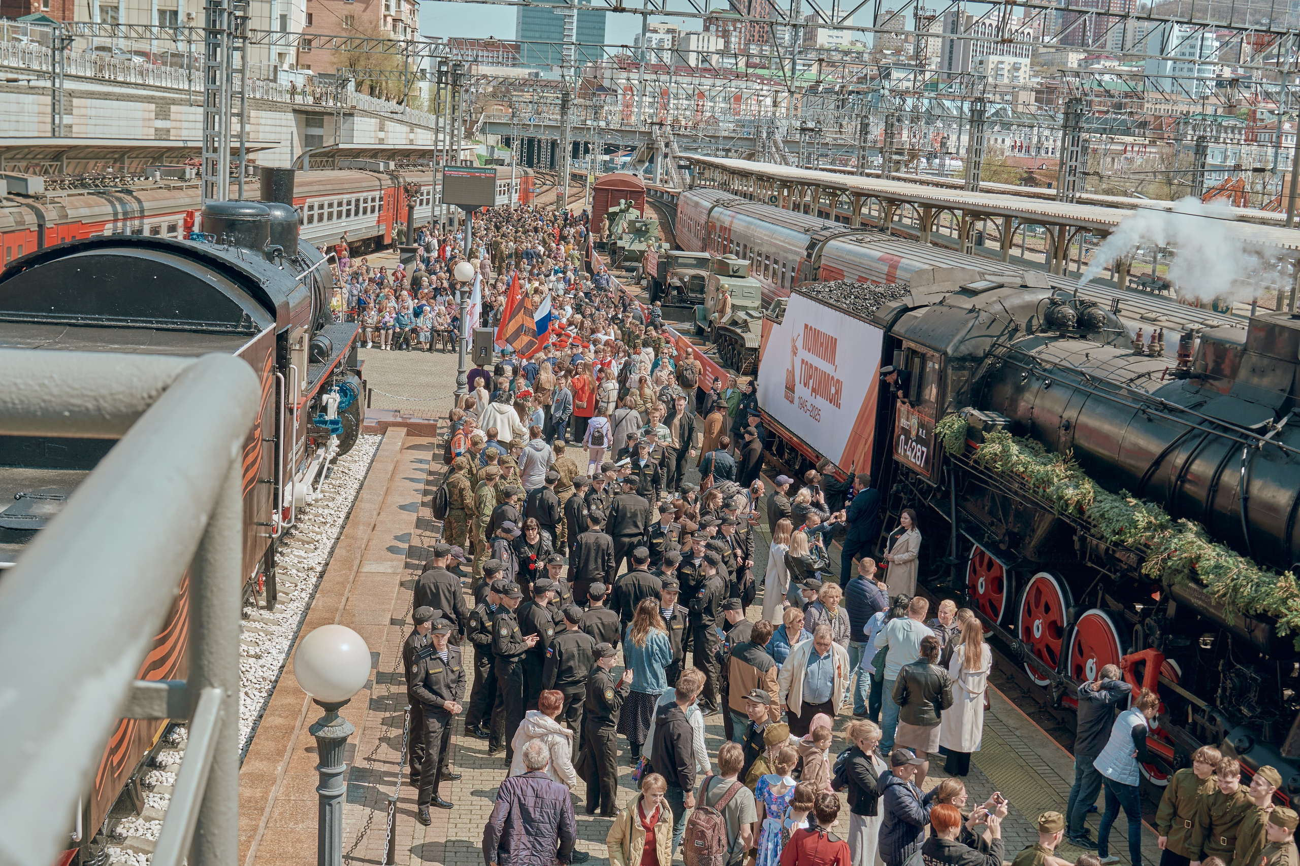 Поезд Победы!. Фотограф во Владивостоке