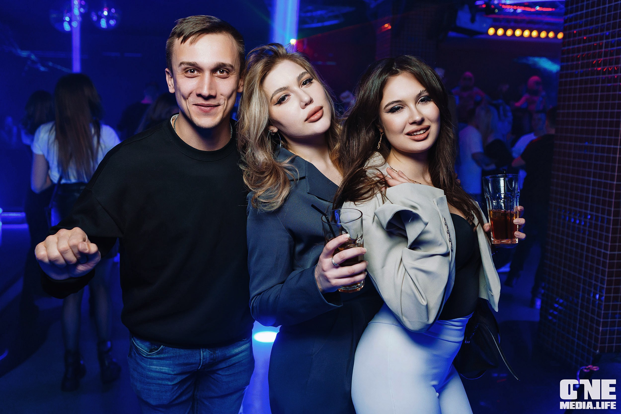 Фоторепортаж из караоке-клуба Эйфория. One Media Life: фоторепортажи, фотоотчеты с мероприятий и заведений