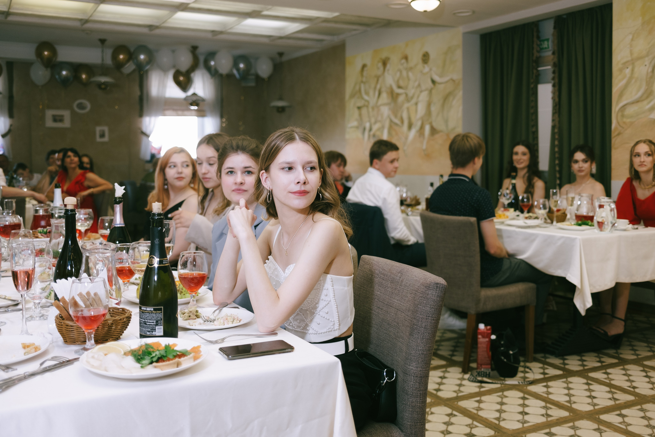 Выпускной школа 33. Свадебный и репортажной фотограф Денис Ожигин в Краснодаре и Краснодарском крае