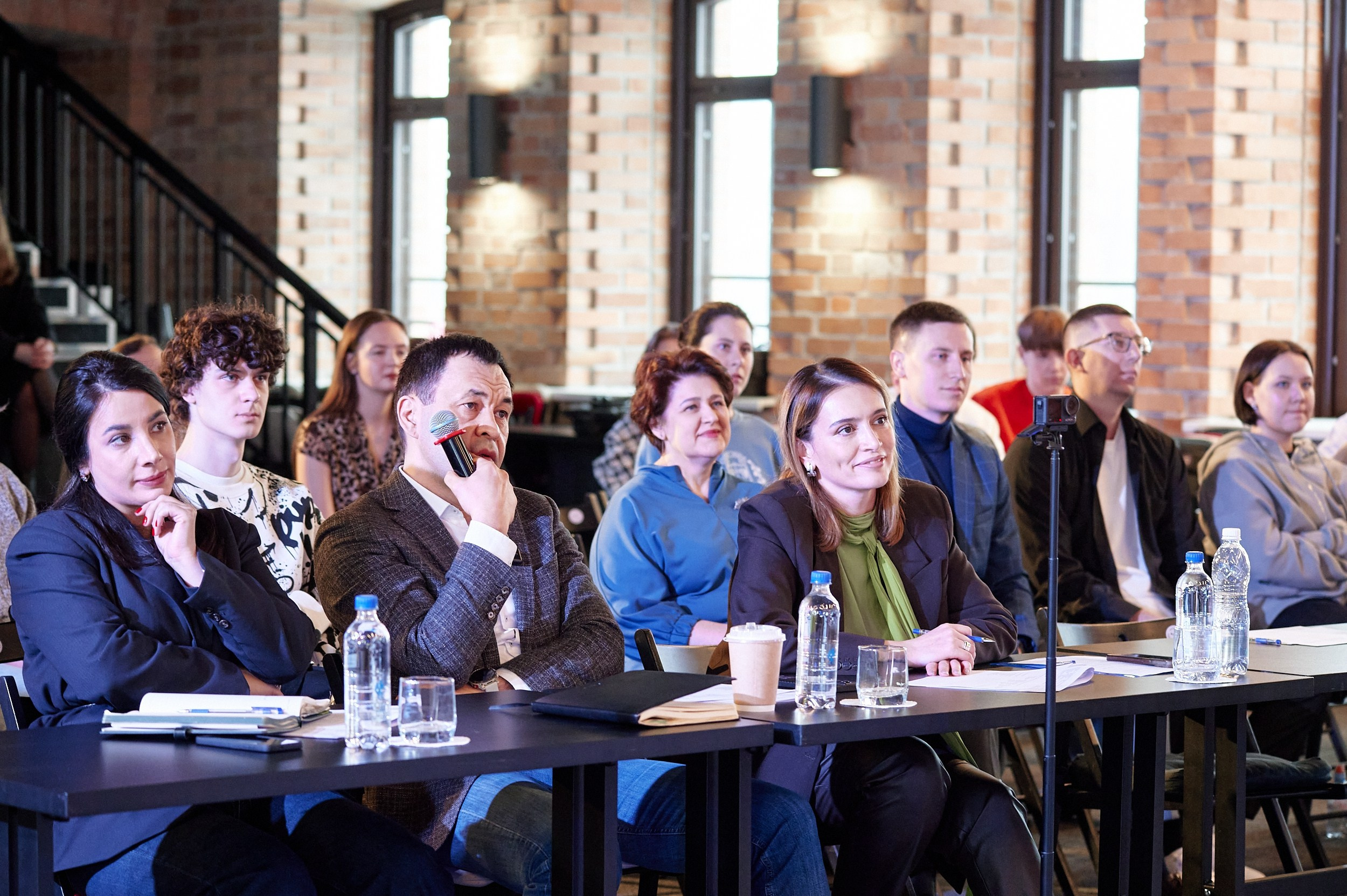 Битва экспертов в «Конторе пароходства». Фотограф Дмитрий Пименов