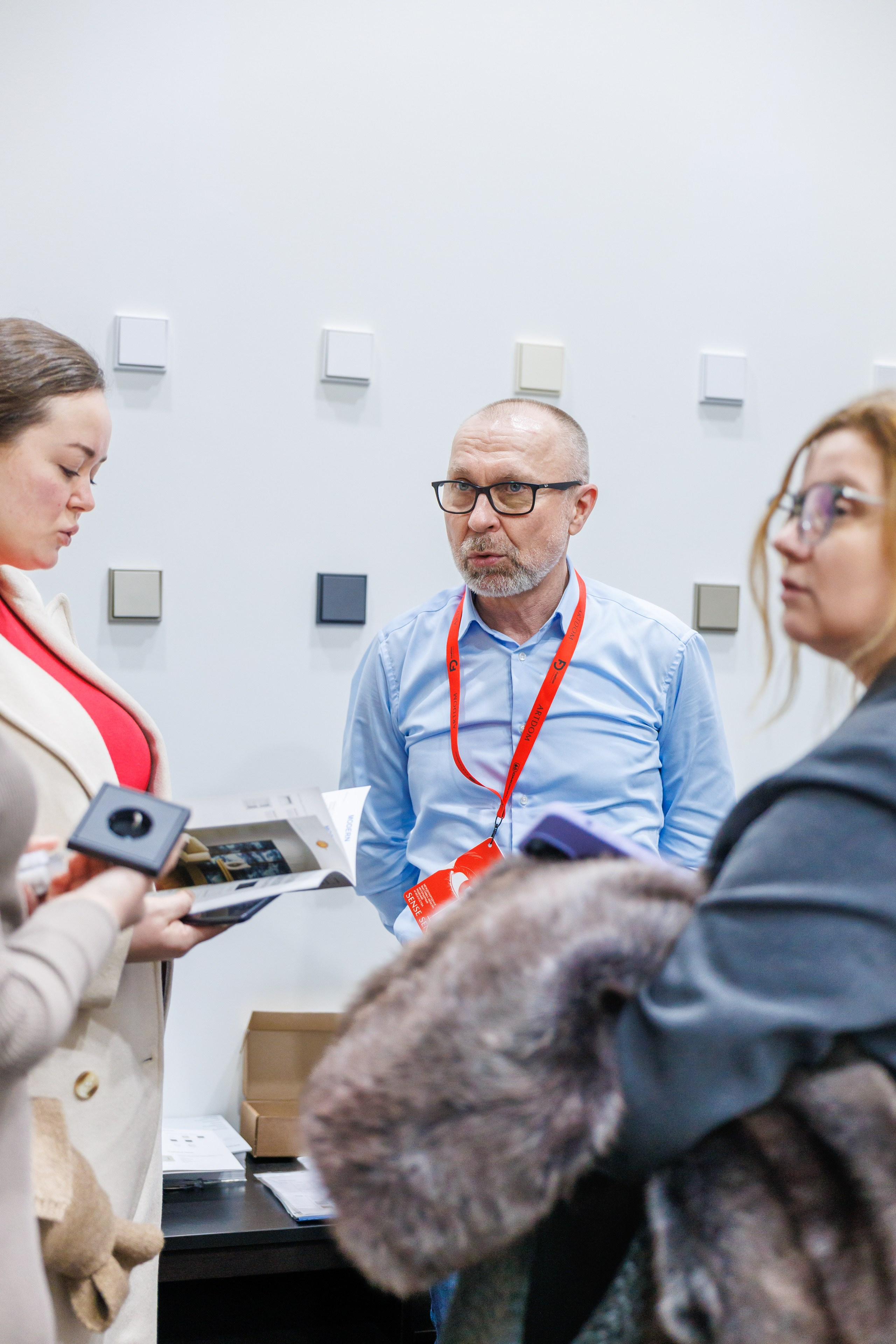 Фотосессия стенда в рамках выставки. Фотограф в Москве Дмитрий Емельянов