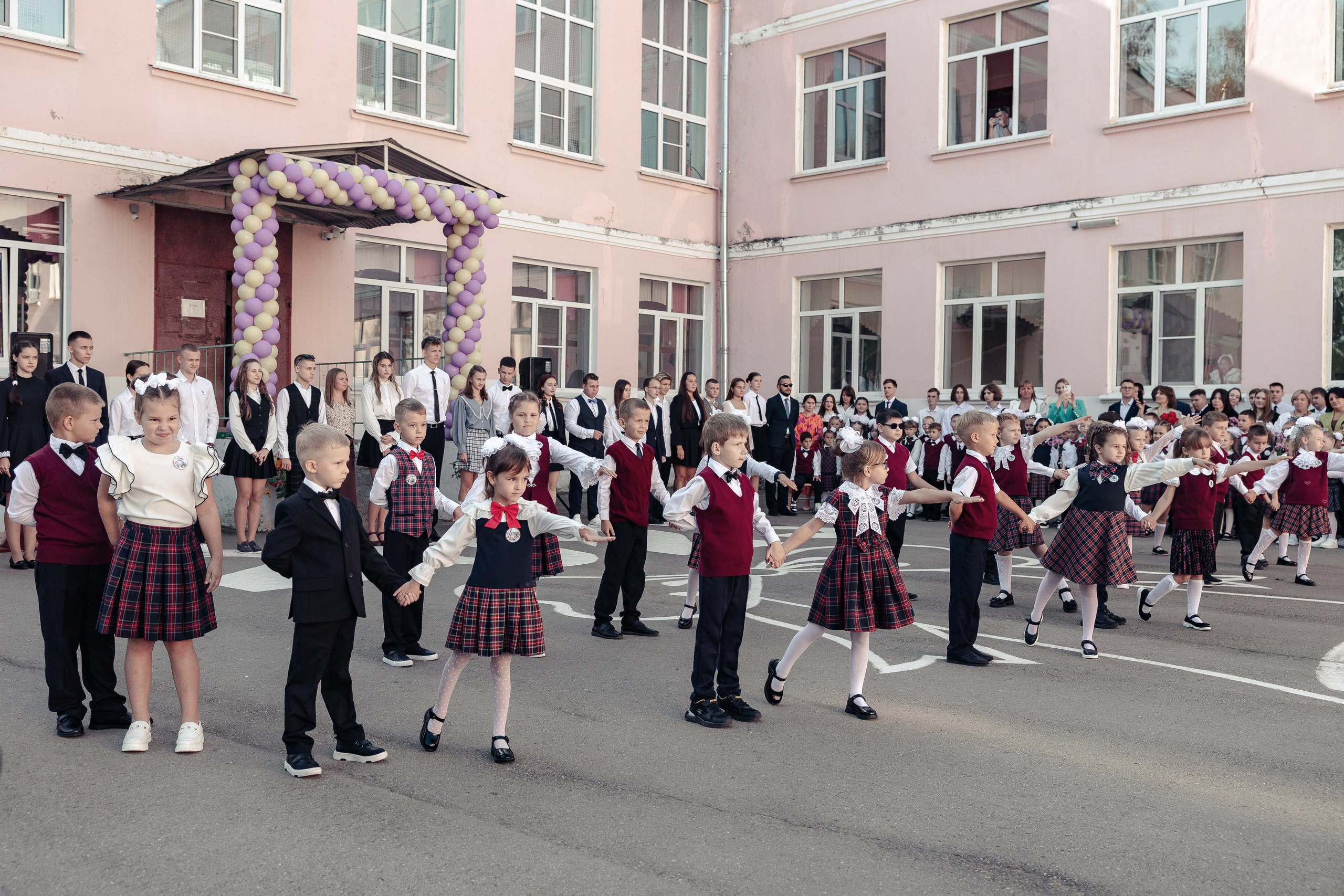 Фотограф первое сентября Нижний Новгород. Алексей Шаров — свадебный и репортажный фотограф в Нижнем Новгороде