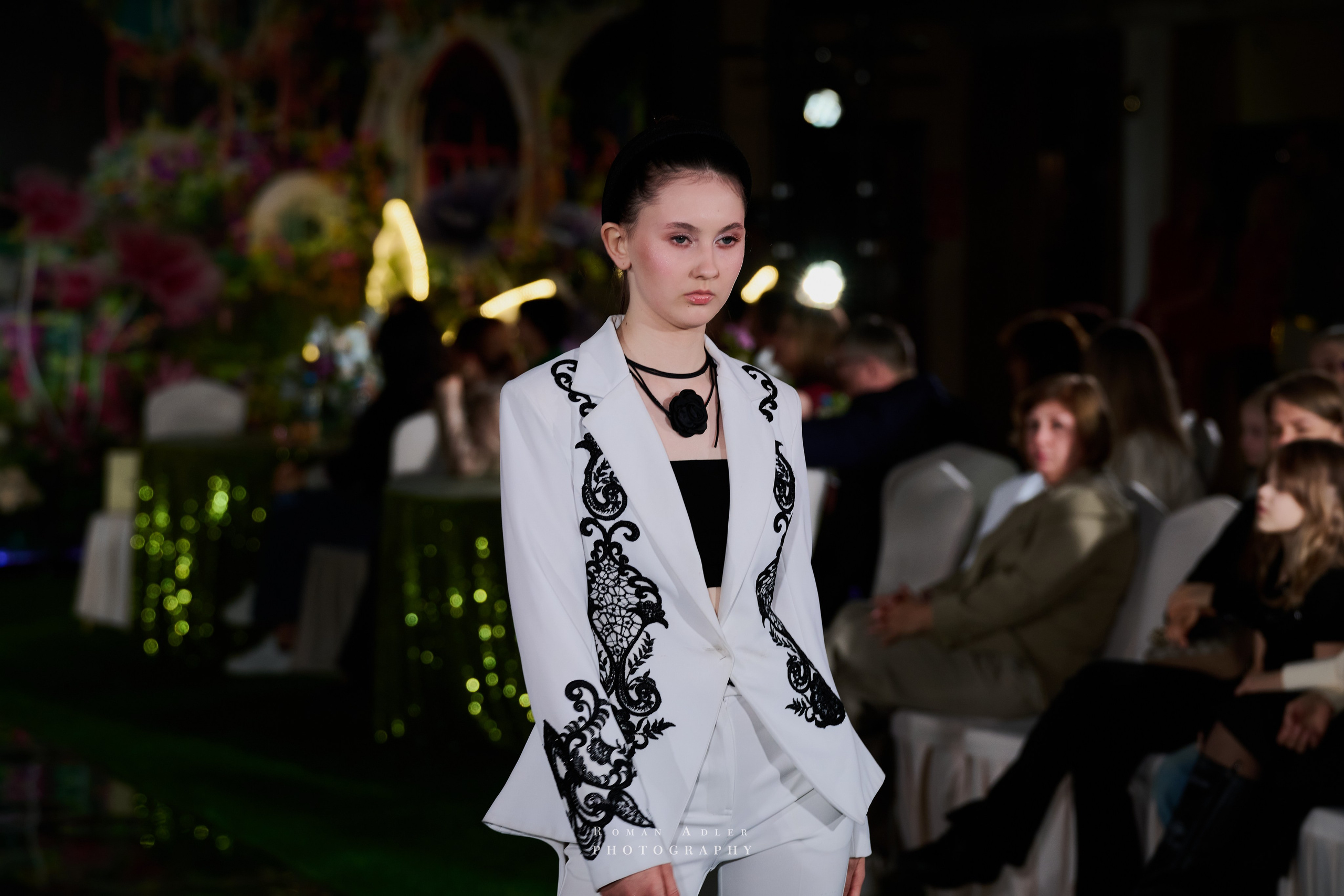 Золотая Неделя Моды. Фотограф Роман Адлер