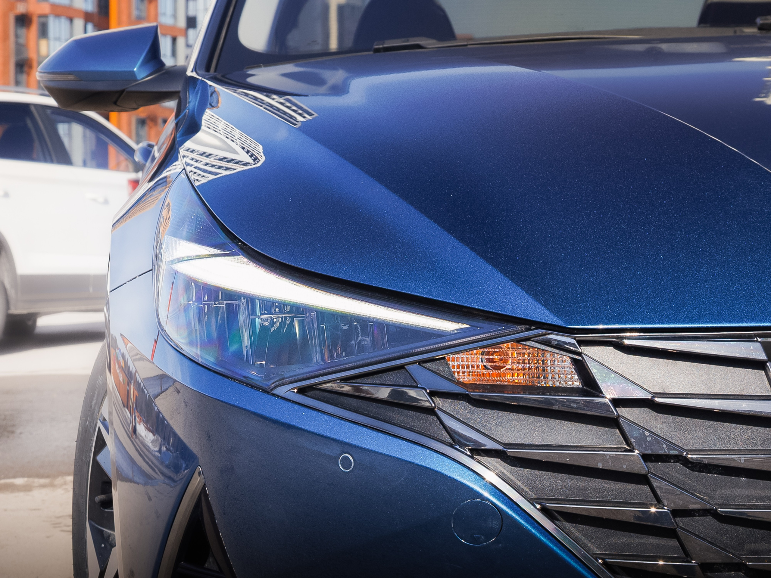 Автомобили