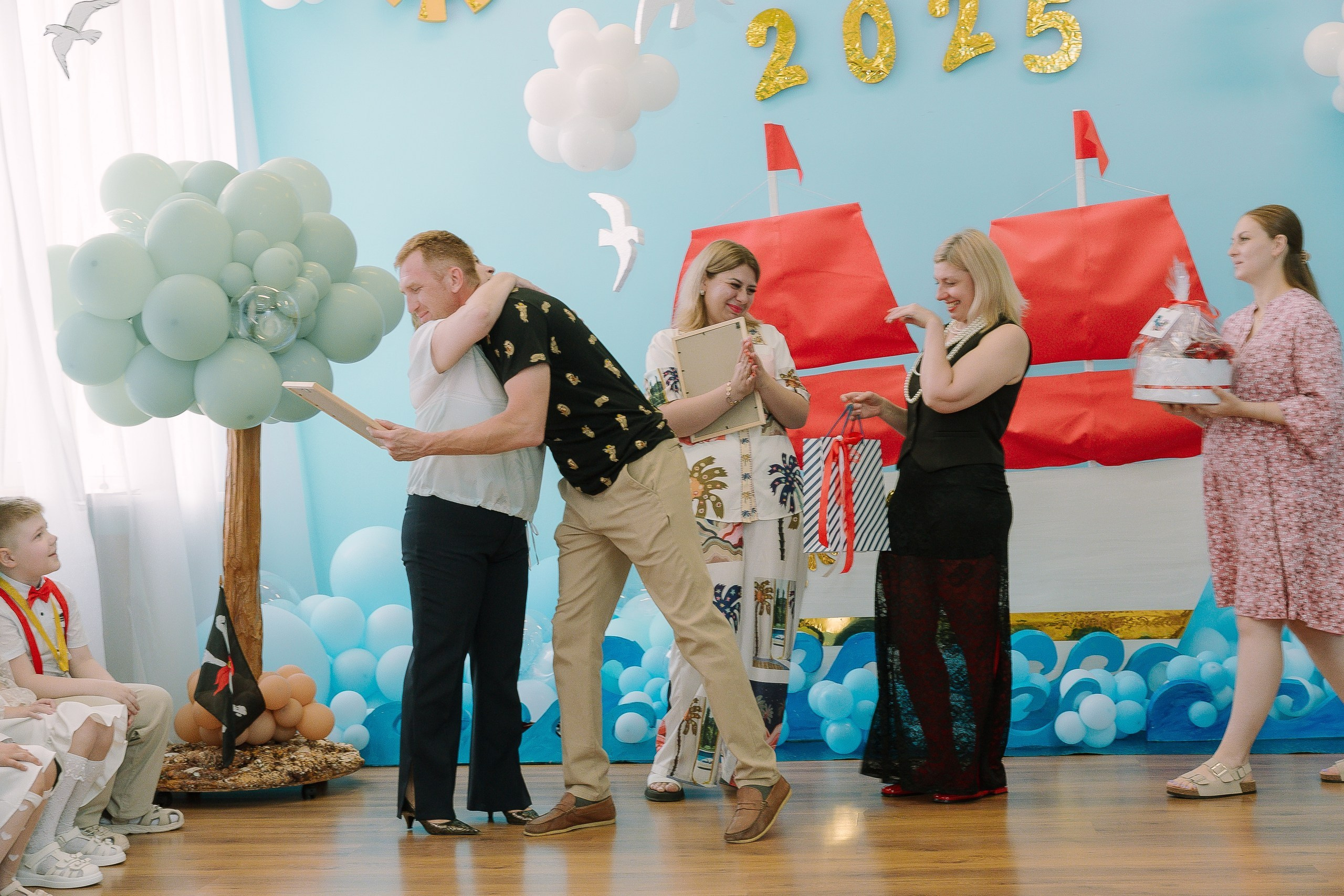 Выпускной 10 ДС. Выпускные альбомы Натальи Бутко: Новороссийск, Анапа, Геленджик