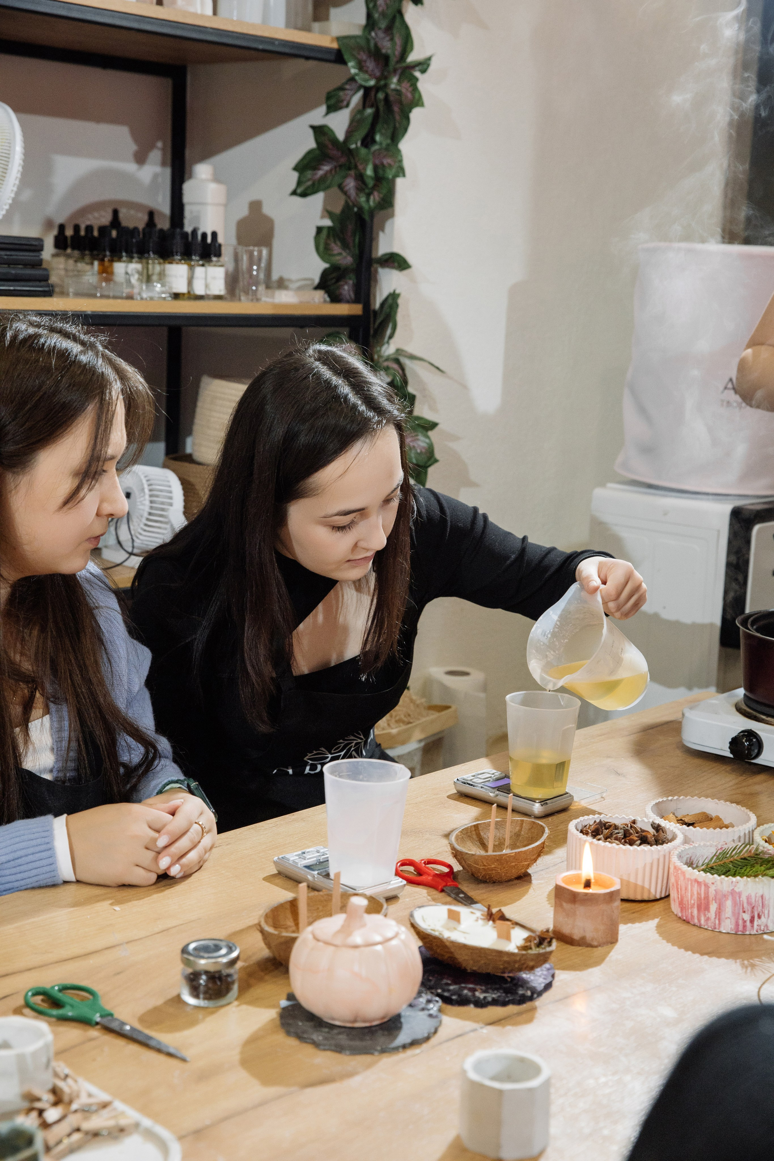 Корпоратив компании Технологии Доверия Аудит — творчество с AROMALAGE