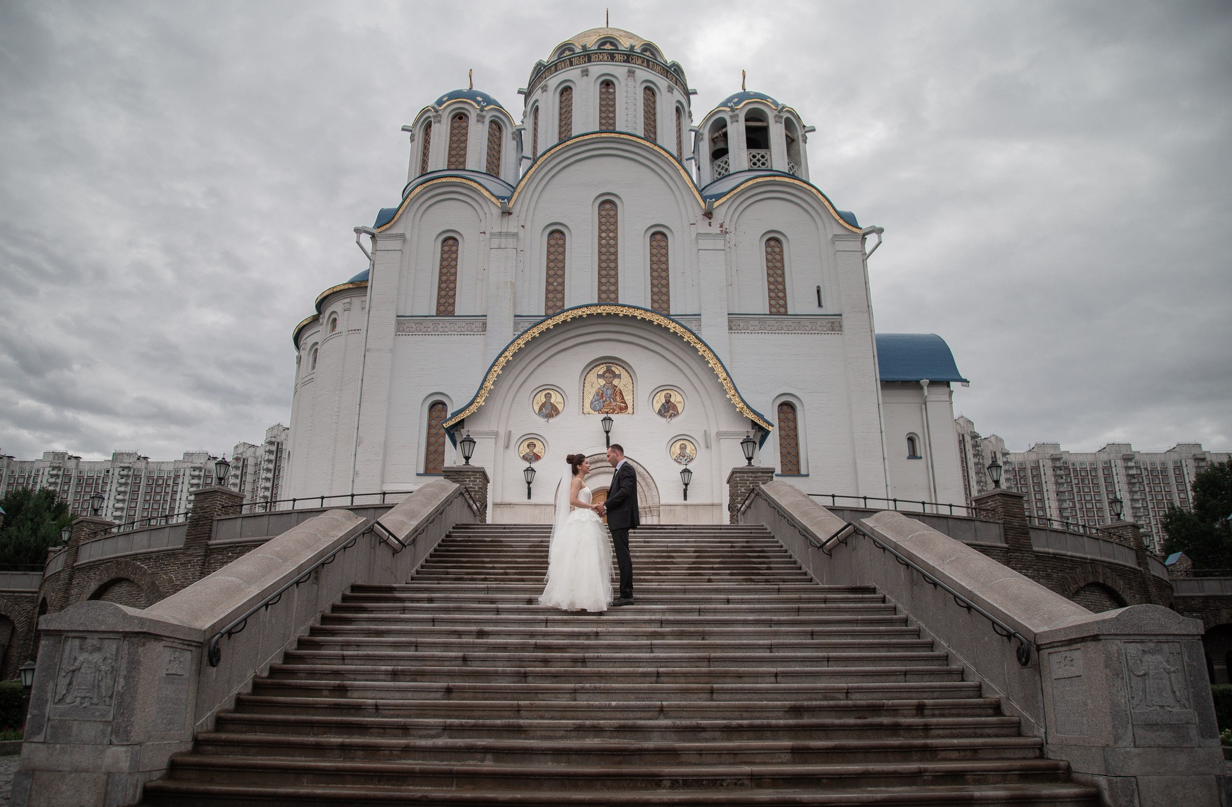 Репортажная съемка венчания в храмах Москвы. Фотограф Анна Татаурова | Авторская фотосъемка в Москве