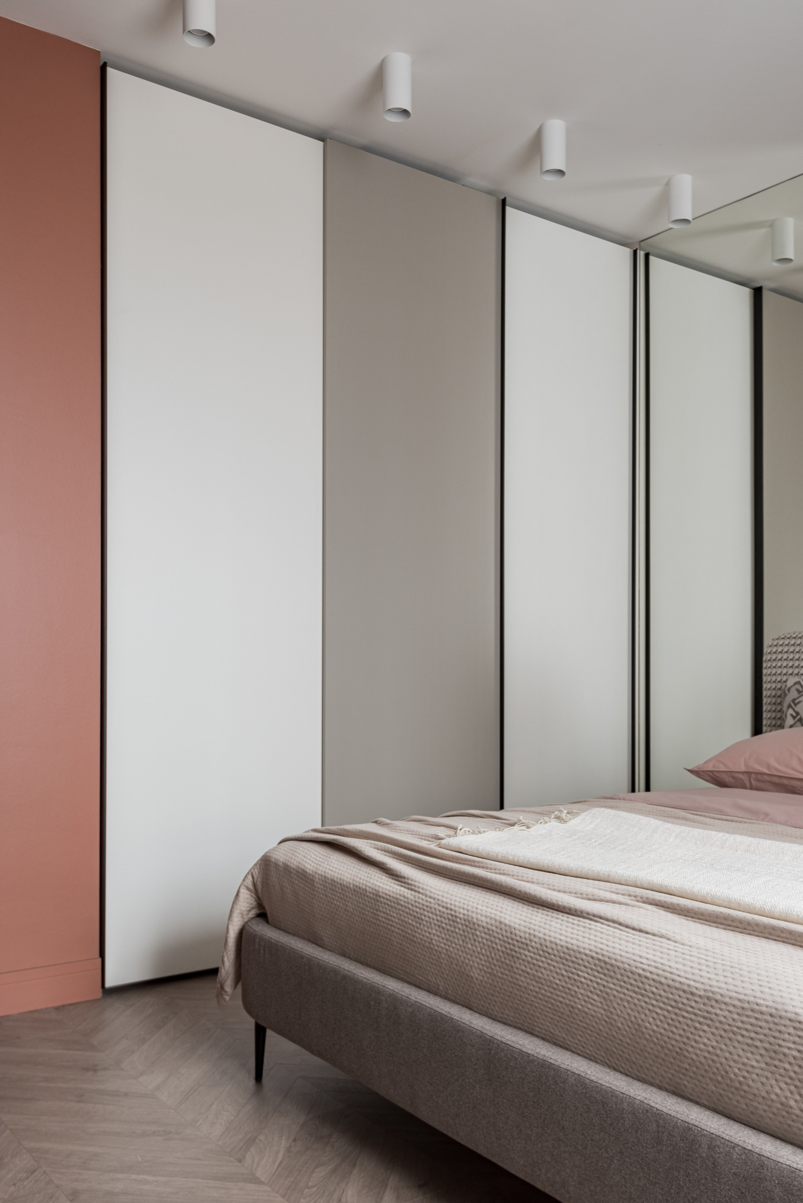 Квартира для молодого человека. Дизайнер Анна Хащенко. Мебель на заказ