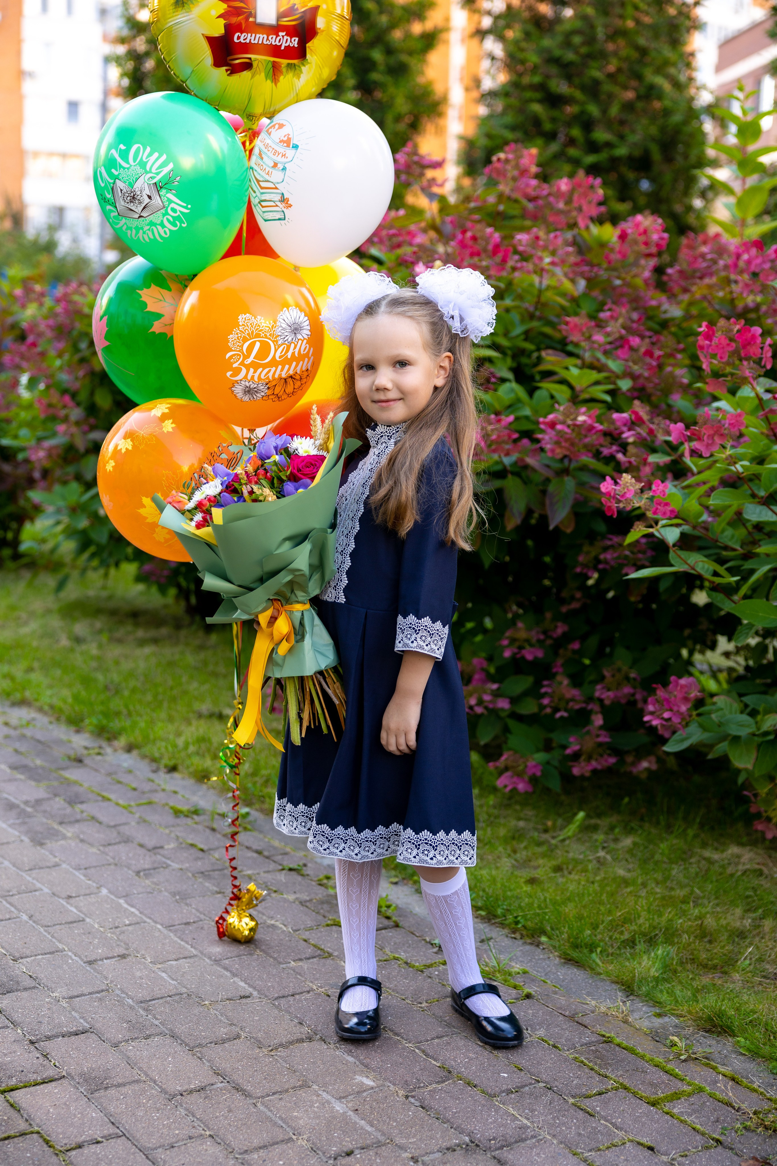 1 сентября. Дарья Бухреева — фотограф, видеограф и фототерапевт. Москва и мир