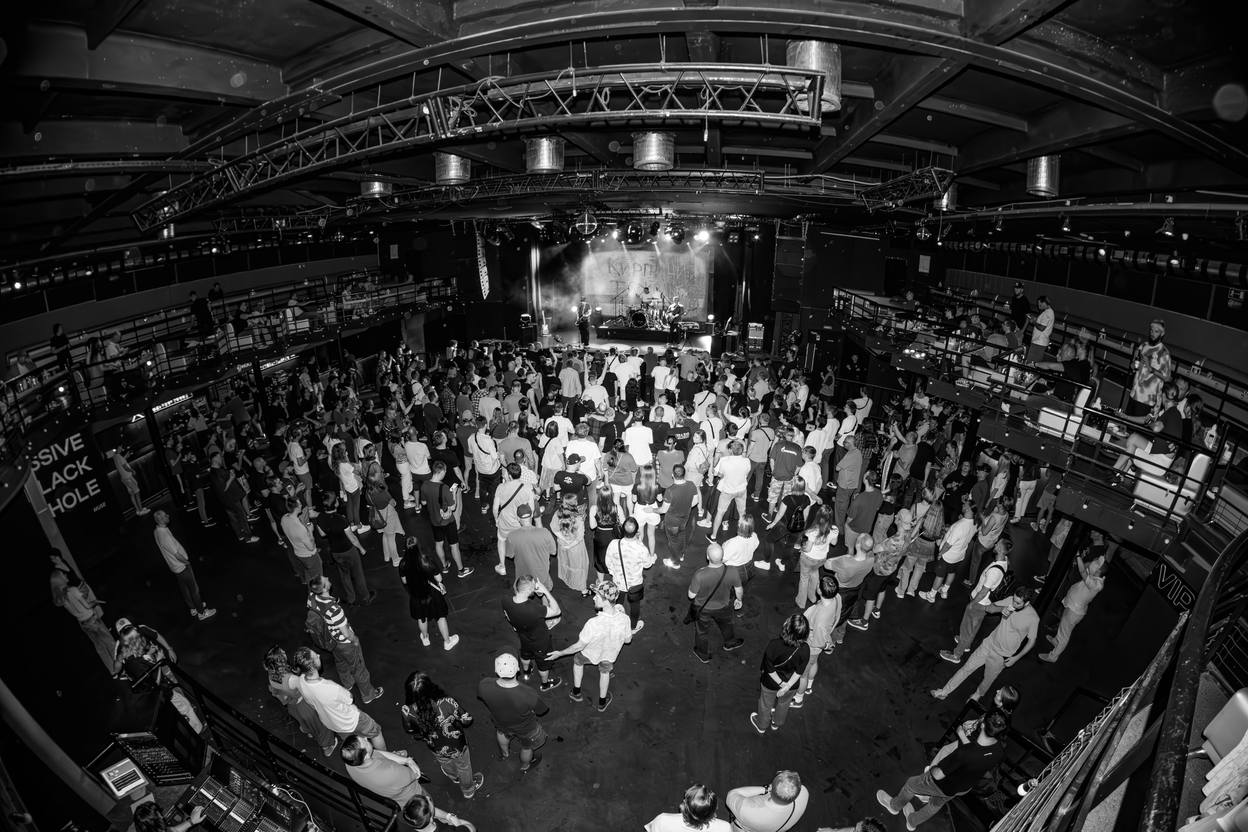 Кирпичи. Портретный и концертный фотограф в Санкт-Петербурге Егор Телятников