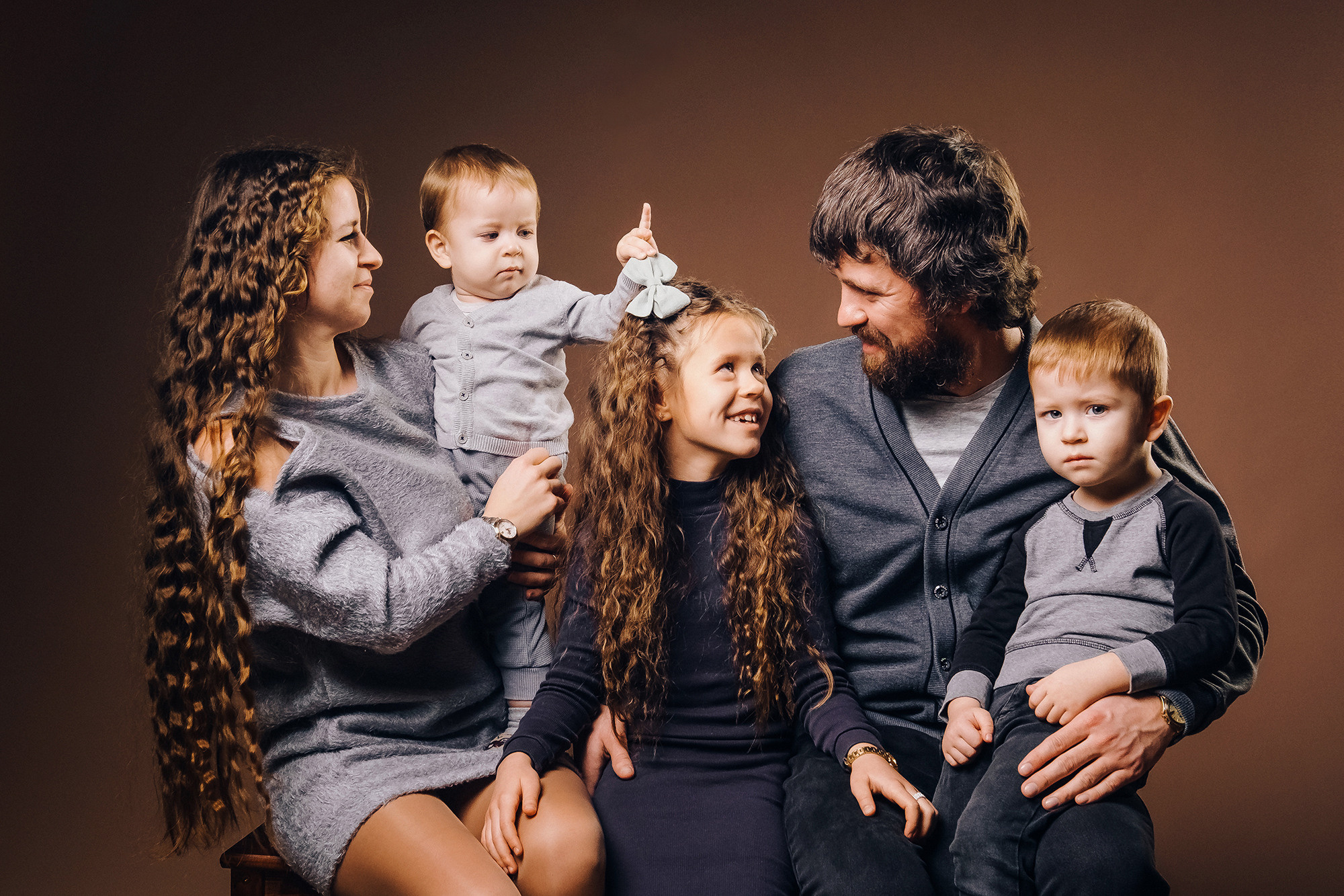 Фотосъёмка в фоновой студии