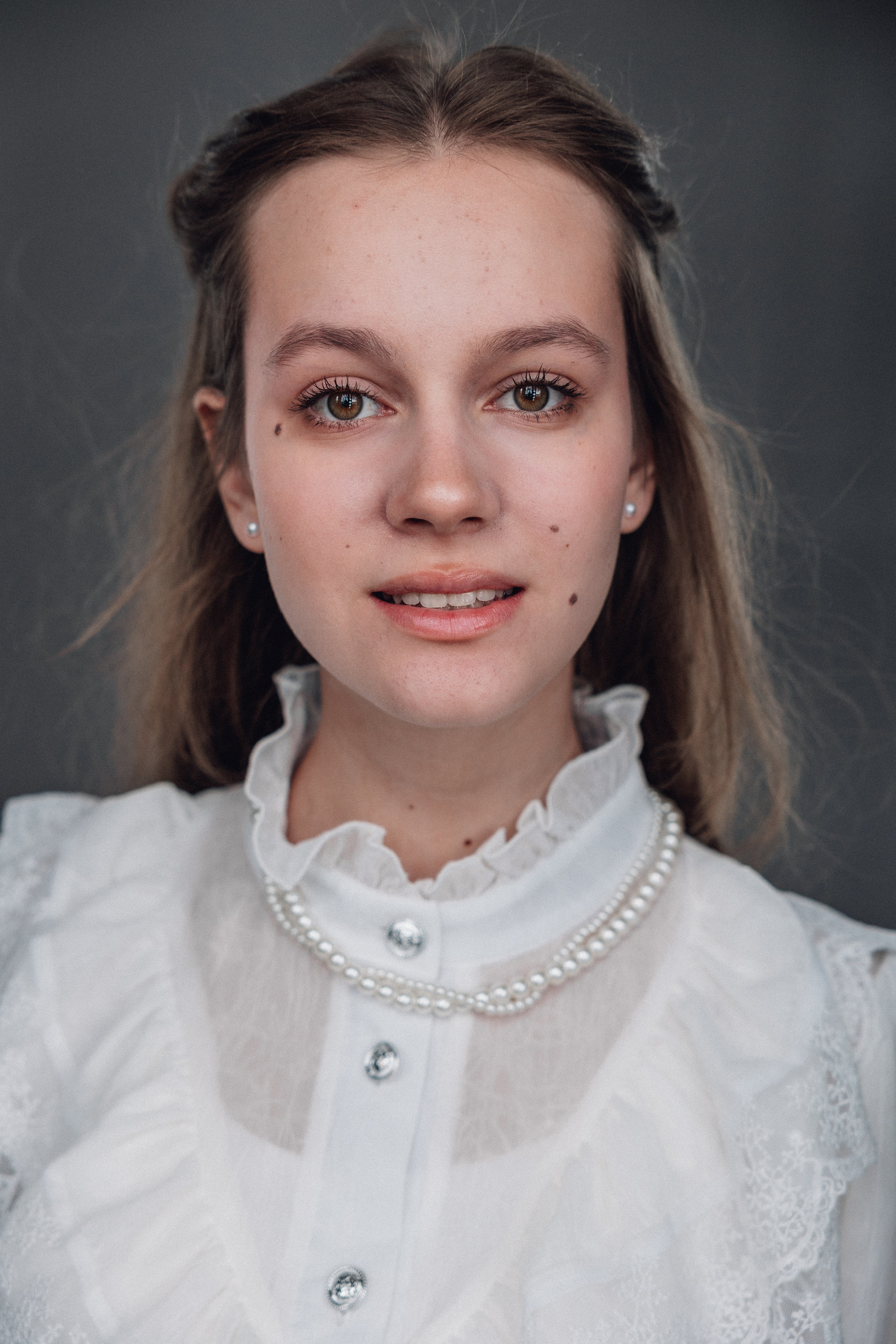 ПОЛИНА. Я фотограф из Москвы к Вашим услугам