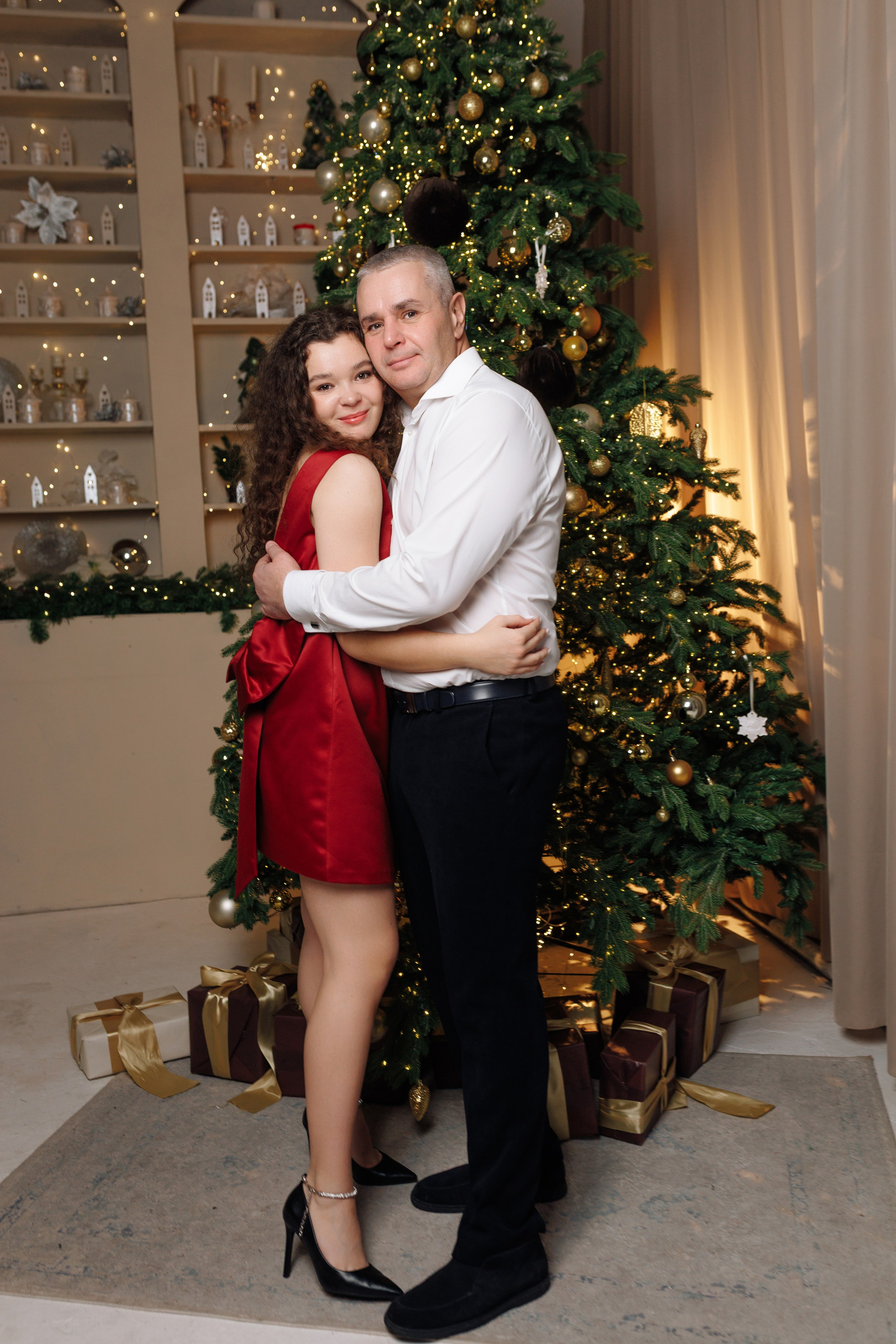 Александр Надежда Полина Настя. Женский и семейный фотограф в Томске Алиса Качан