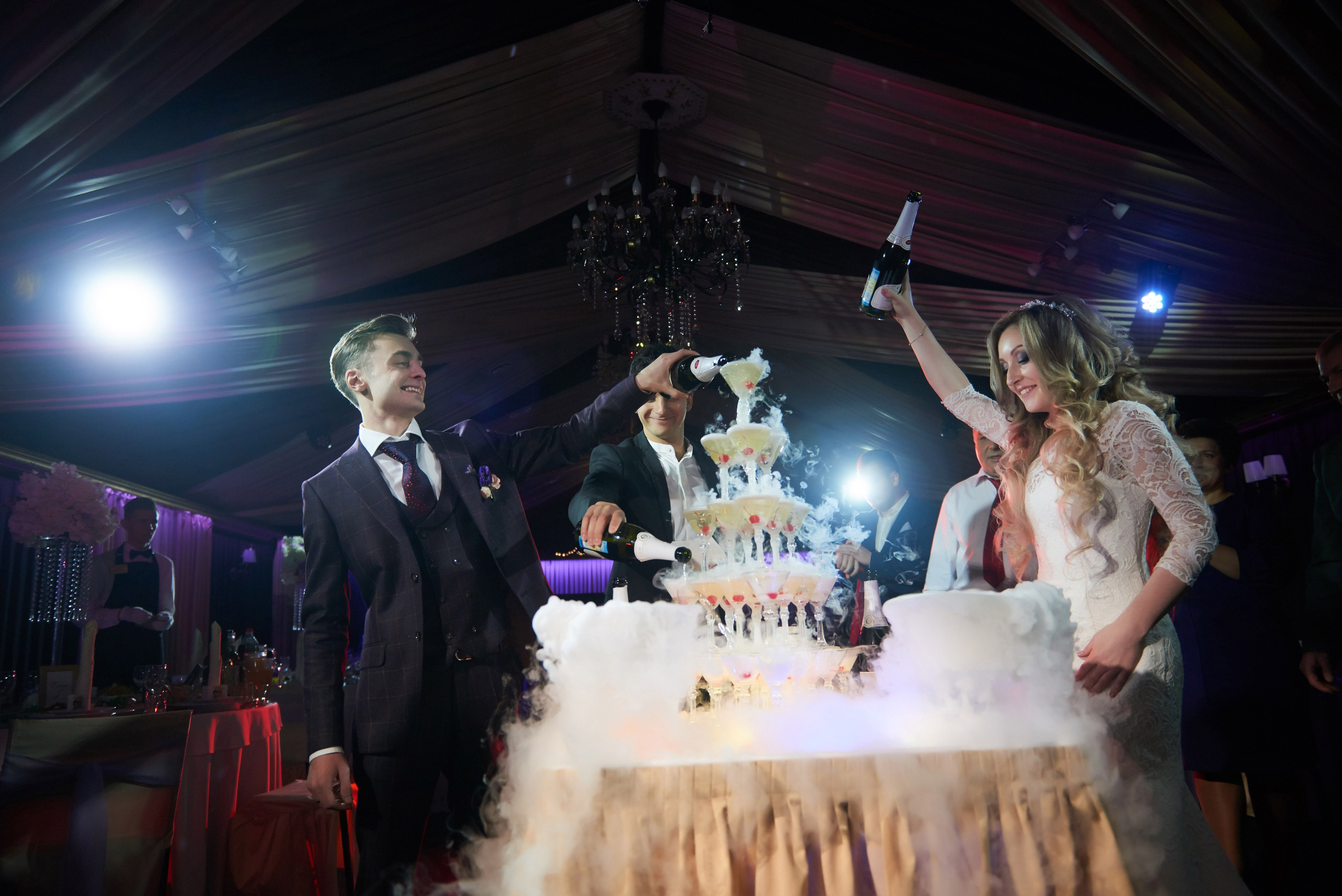 Илона и Андрей (фотосессия в ночном Эрмитаже). Портретный, семейный и свадебный фотограф в Санкт-Петербурге и в Пушкине Ширяев Денис