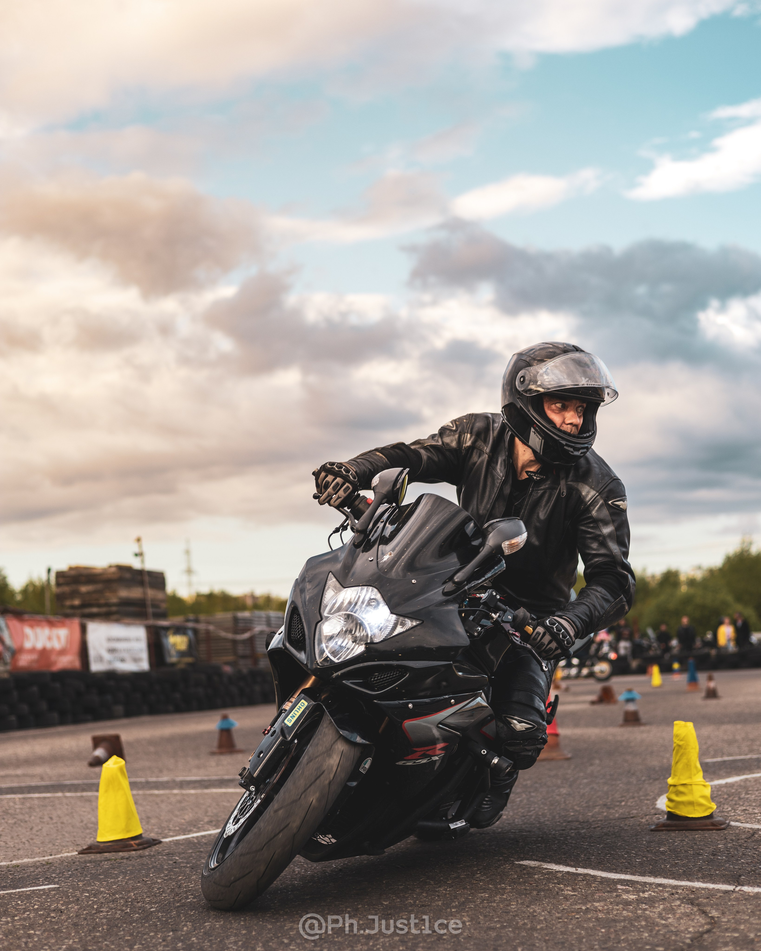 Moto Gymkhana — Лучшие фото с мото-соревнований | Максим Ремизевич. Maxim Remizevich | Photographer