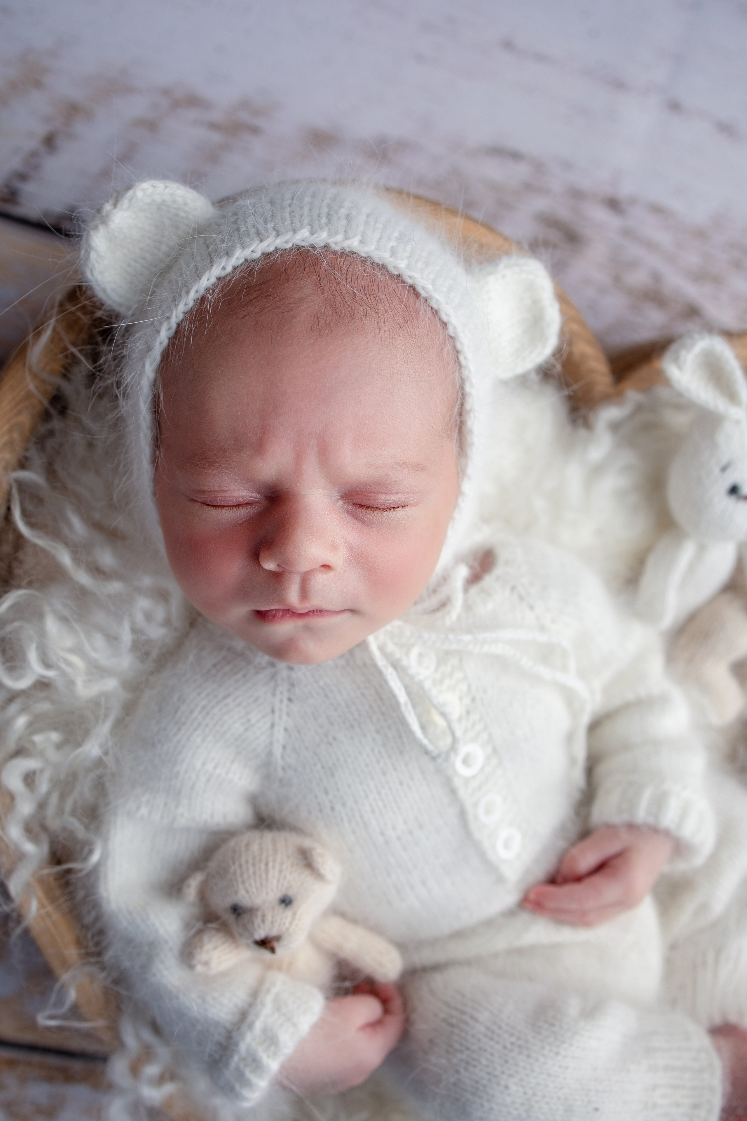 Нежная и милая фотосессия первых дней жизни Вашего ребенка в Минске. Фотограф новорождённых Минск — стоимость newborn фотосессии в Минске