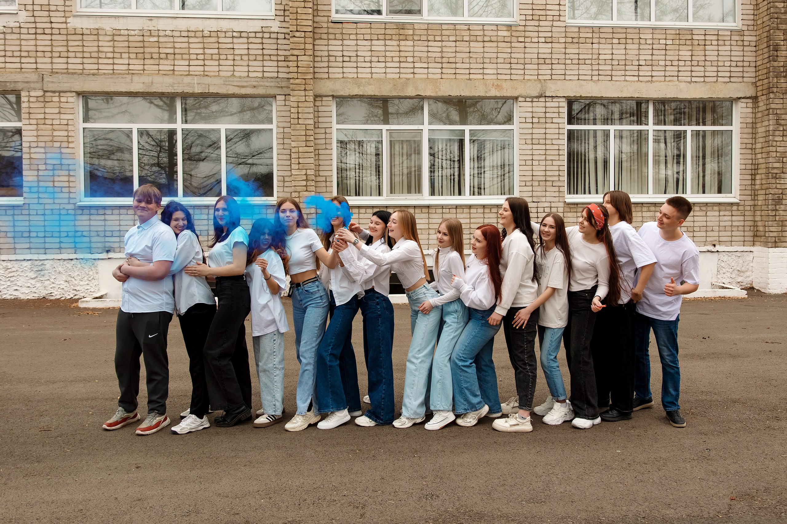 11 класс с. Барабаш. Фотограф Любовь Корниенко, Примоский край