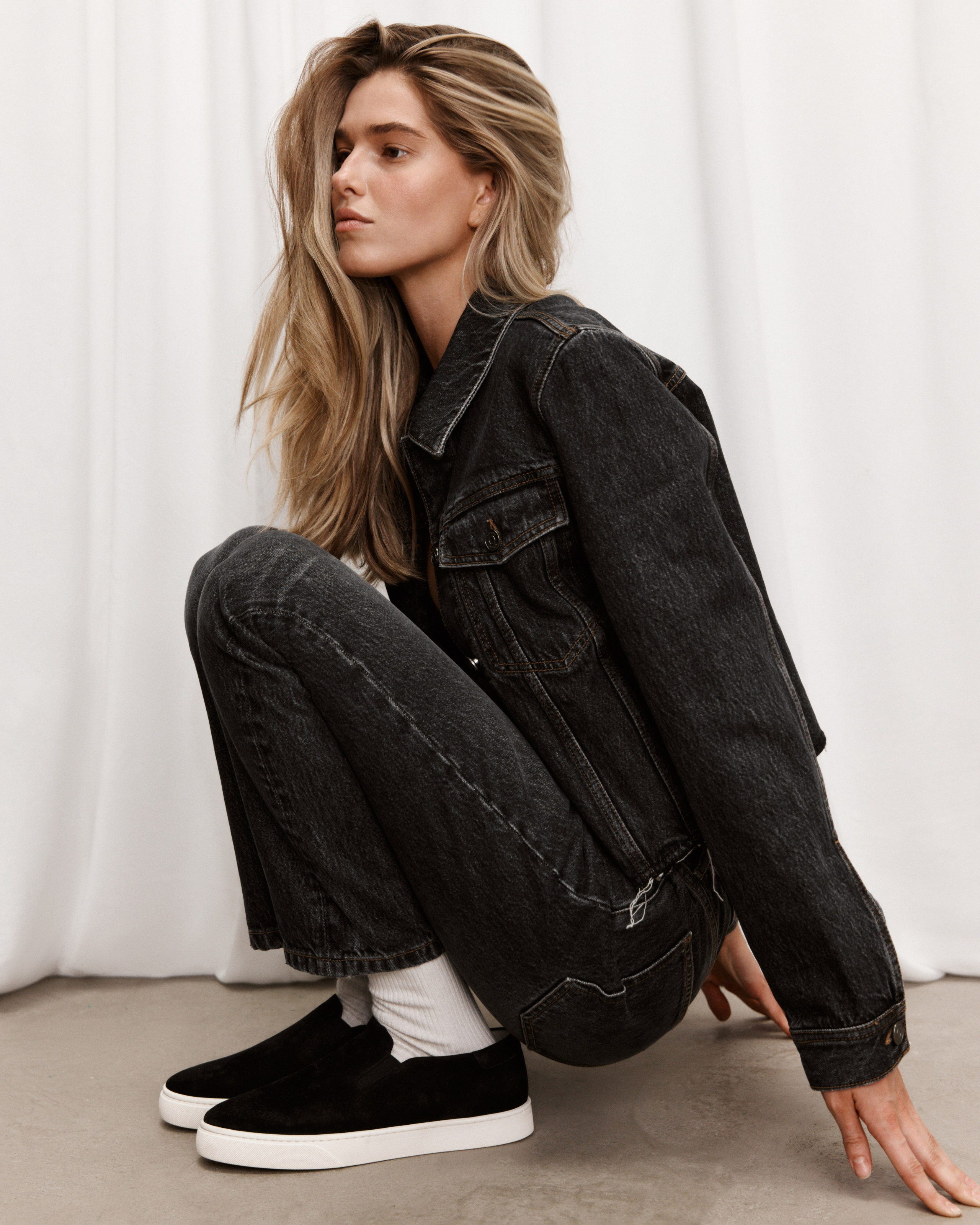 12 STOREEZ. Ретушер Polli_retouch