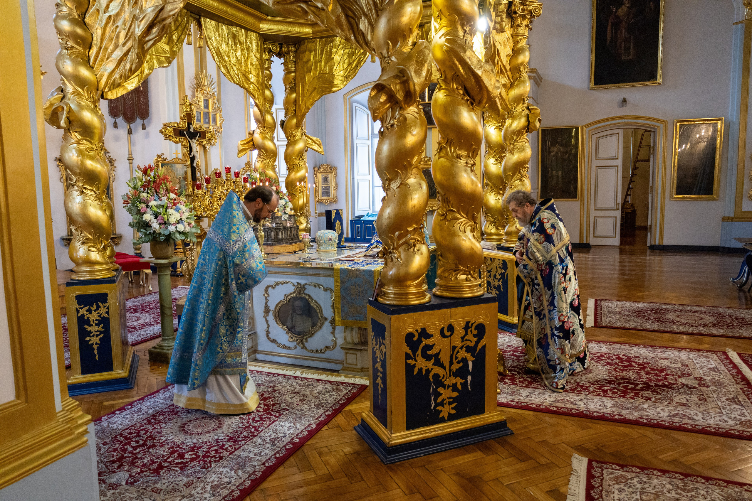 РОЖДЕСТВО ПРЕСВЯТОЙ ВЛАДЫЧИЦЫ НАШЕЙ БОГОРОДИЦЫ И ПРИСНОДЕВЫ МАРИИ. НИКОЛО-БОГОЯВЛЕНСКИЙ МОРСКОЙ СОБОР