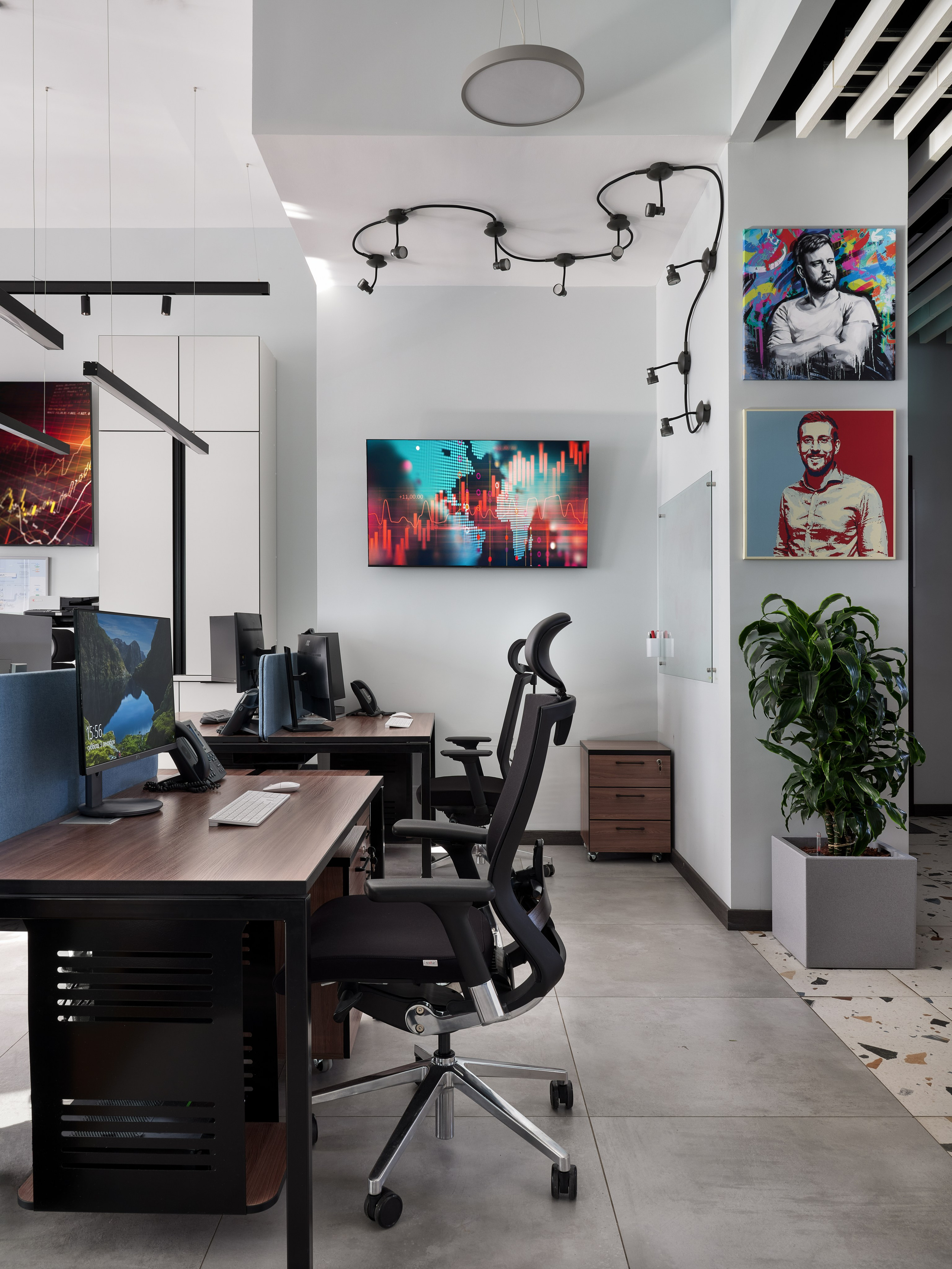 Офис в центре города. Фотограф Наталья Вершинина