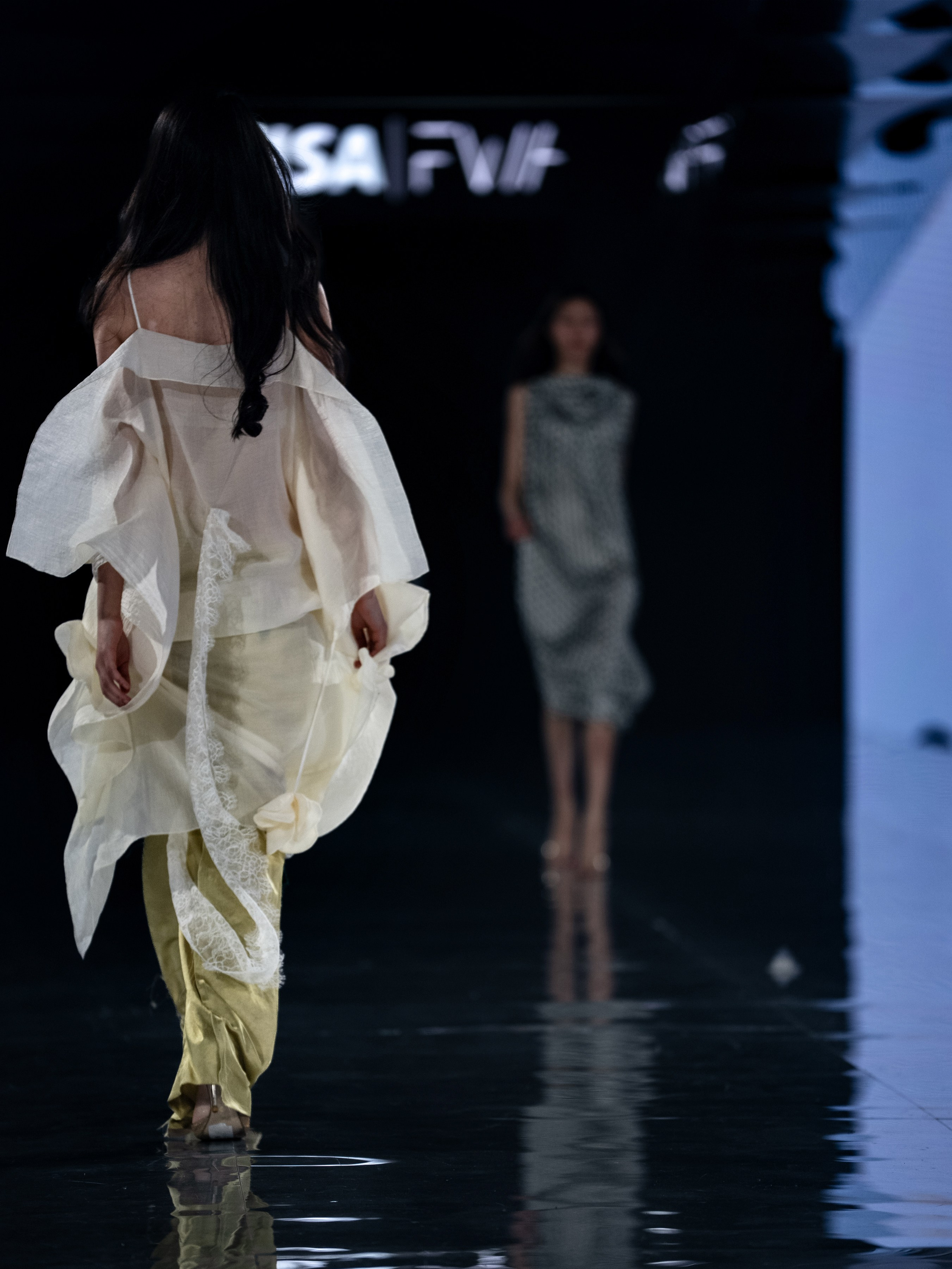 Visa Fashion Week Sako. Сайт Алматинского НЮ АРТ, будуар и фэшн фотографа Дениса Карпенко