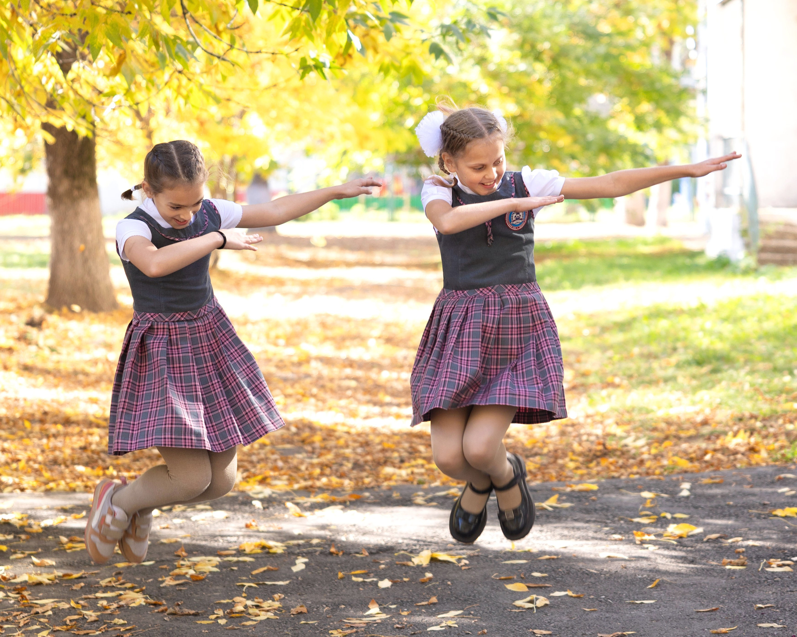 Школа это не только учеба. Это еще и дружба на всю жизнь!. Лапшина Юлия — школьный фотограф в Нижнем Новгороде. Выпускные альбомы