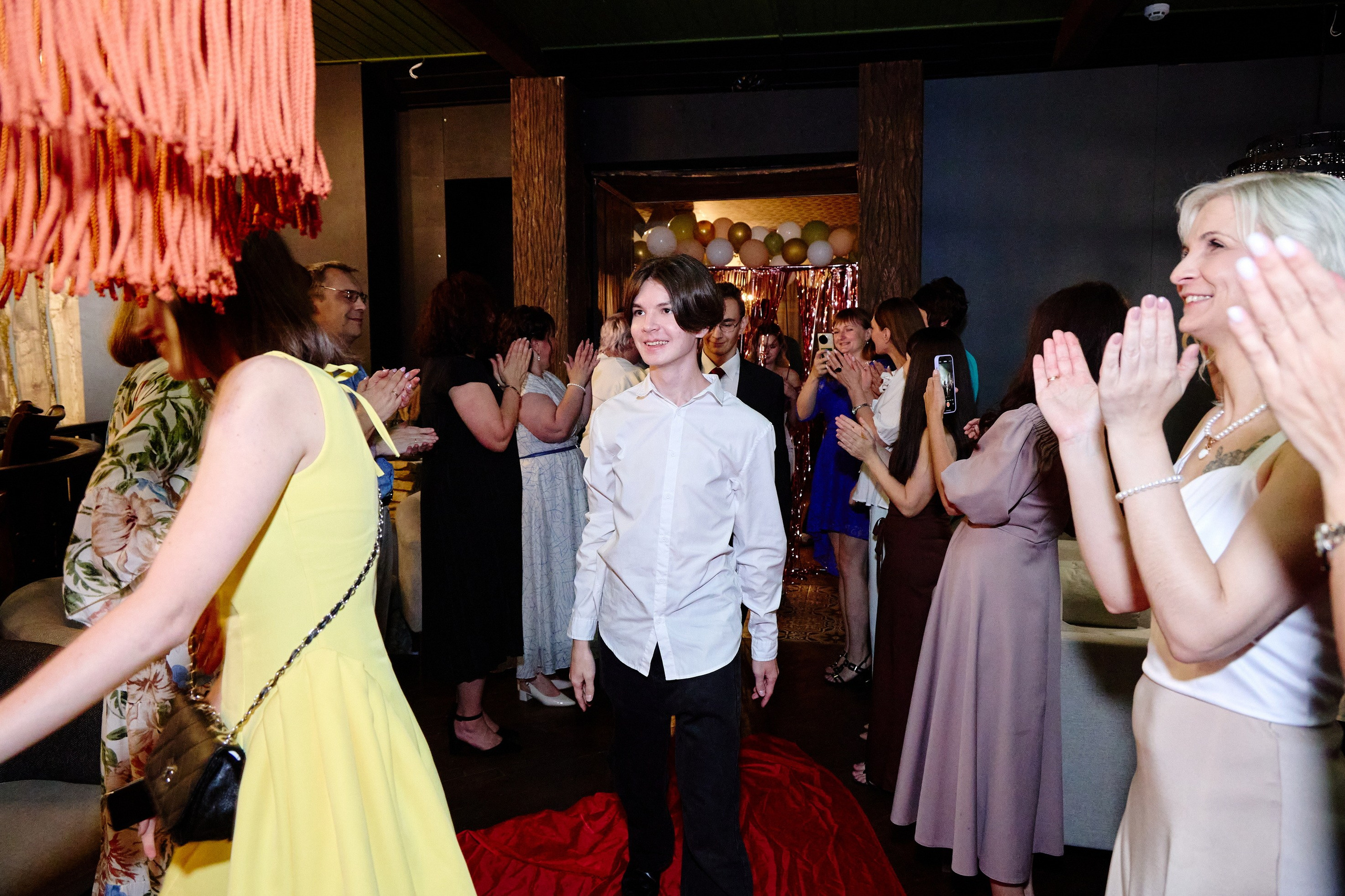 Выпускной 35 Сош. Фотограф Выпускные альбомы Таганрог Сергей Коробченко