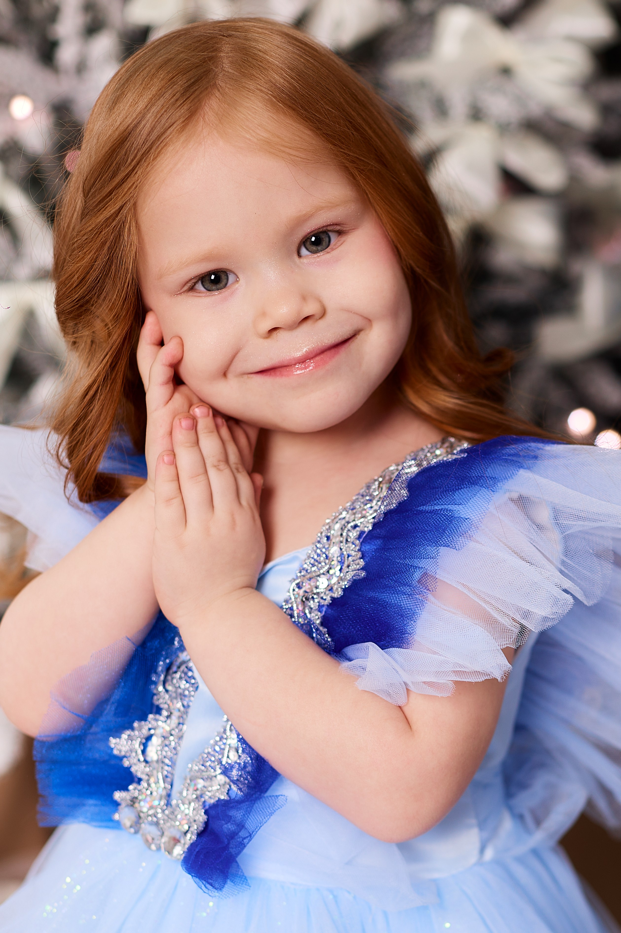 Новый год — Модельное агентство Happy kids. Виктория Ларина — Портретный профессиональный фотограф в Иркутске