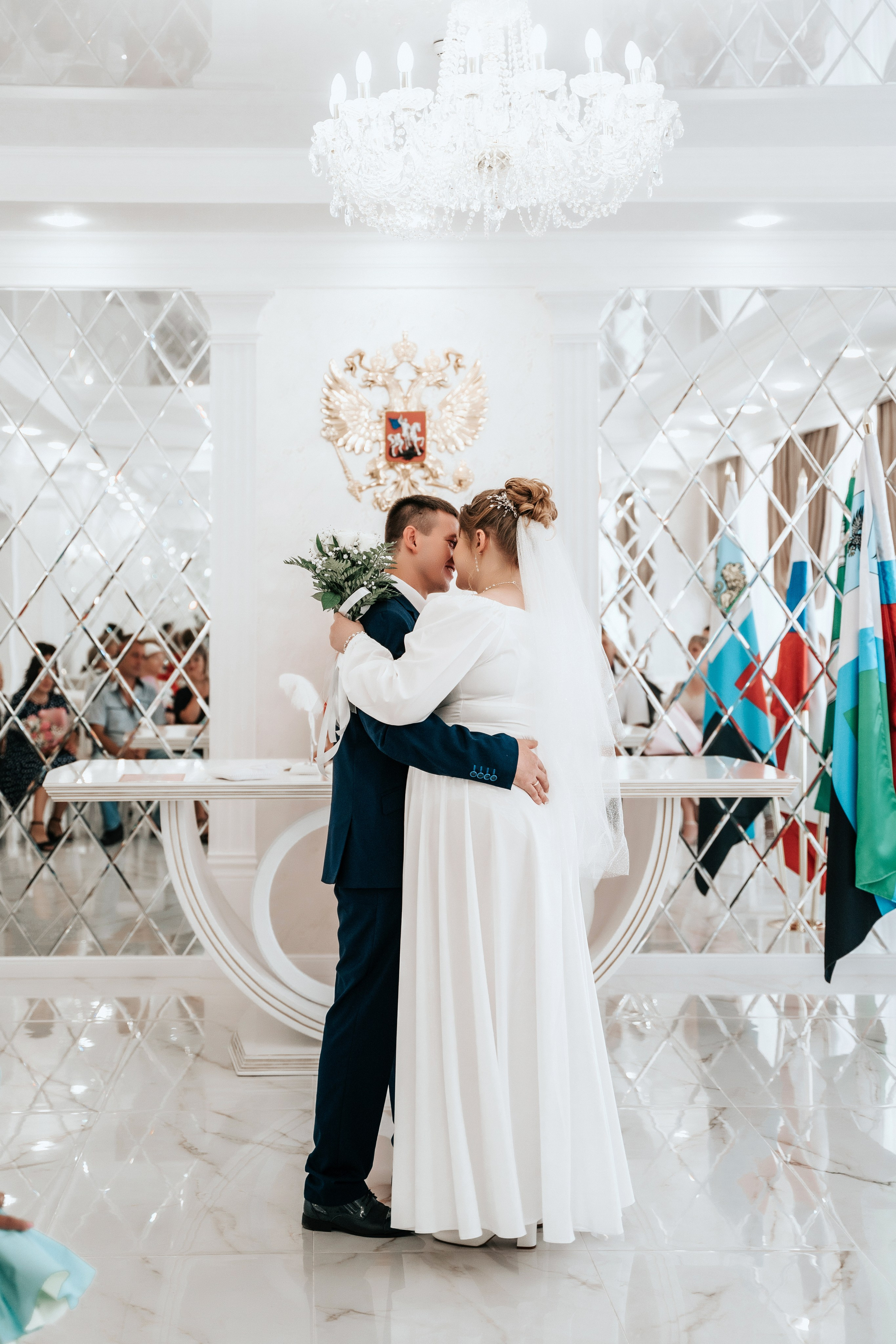 Фотосессия в ЗАГСе. Семейный фотограф в Белгороде Амелина Алина