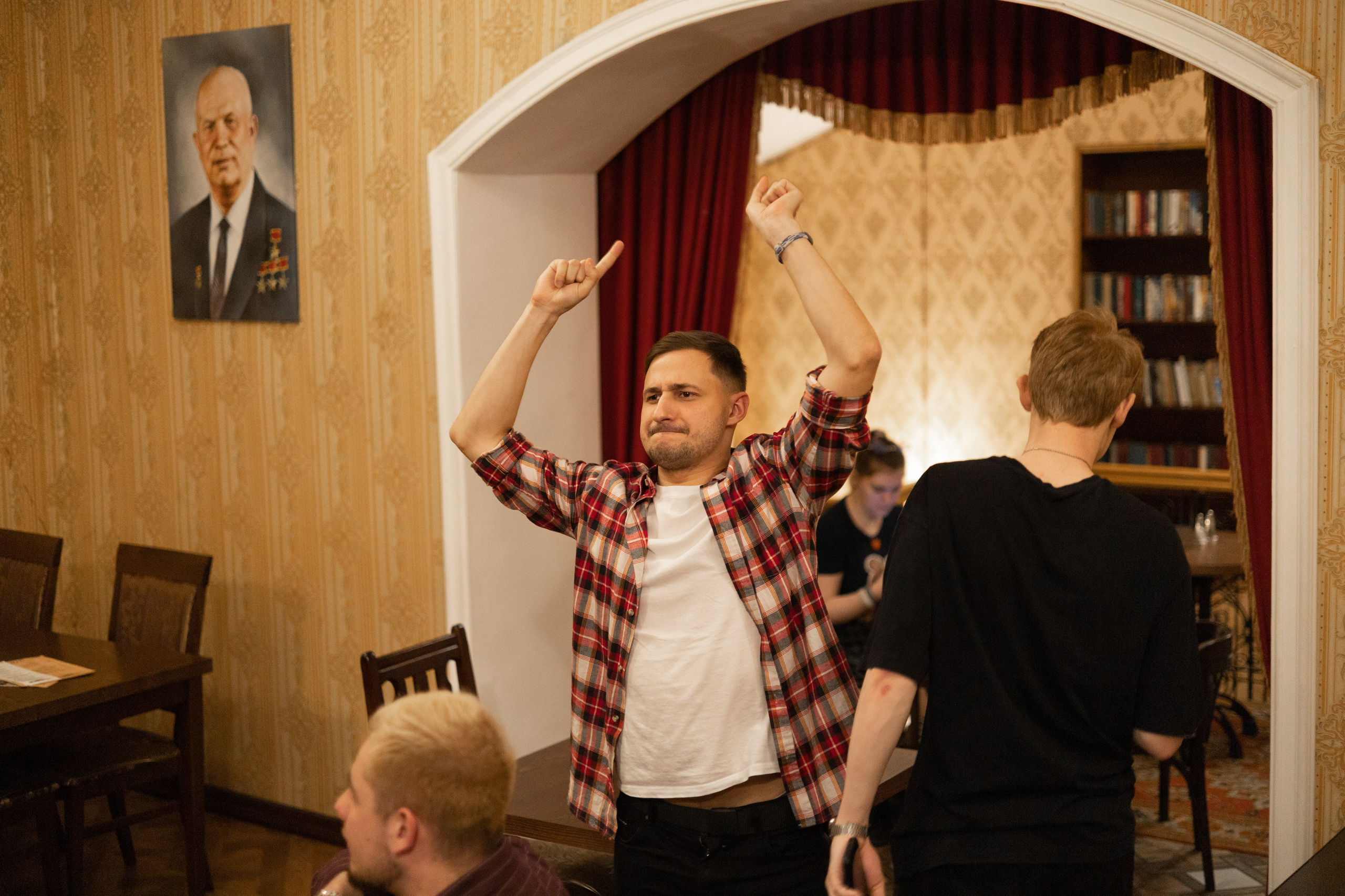 Кринжарина. Фотограф твоих воспоминаний | Алексей Алексеев