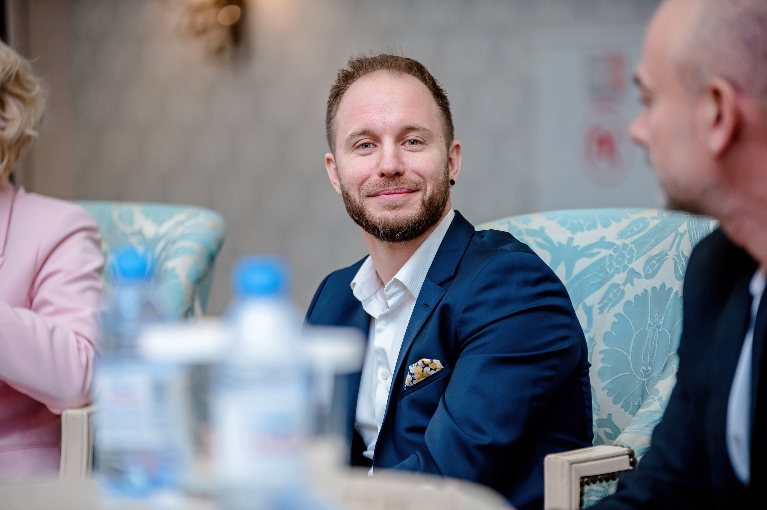 Конференции. Семинары. Елена Северина фотограф, Алматы: репортаж (спорт, концерты, конференции), предметная и фуд-съёмка, портреты, каталоги, фэшн, ретушь