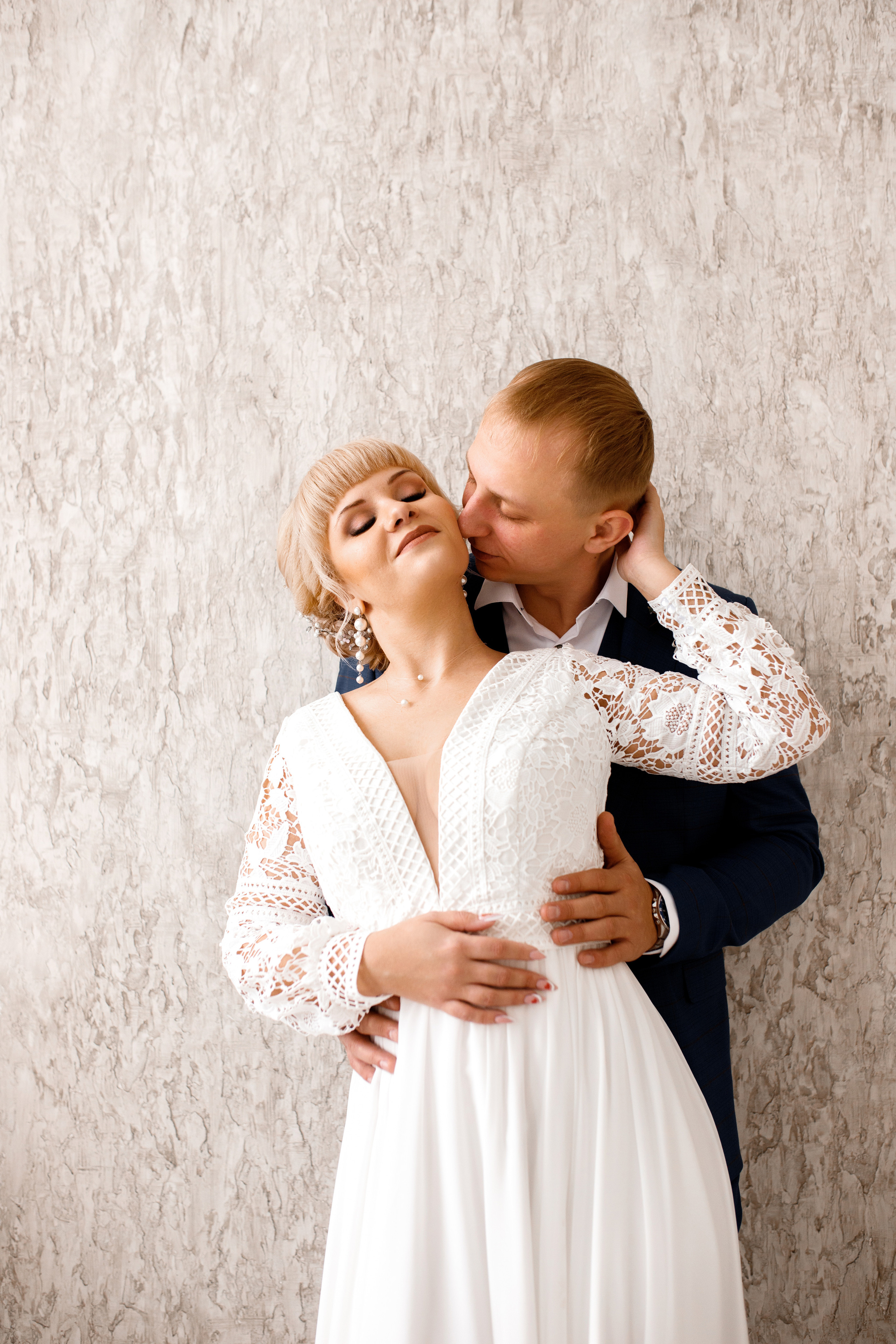 Максим и Ксения. Свадебный фотограф и видеограф в Омске — Виталий и Алёна Орлянд