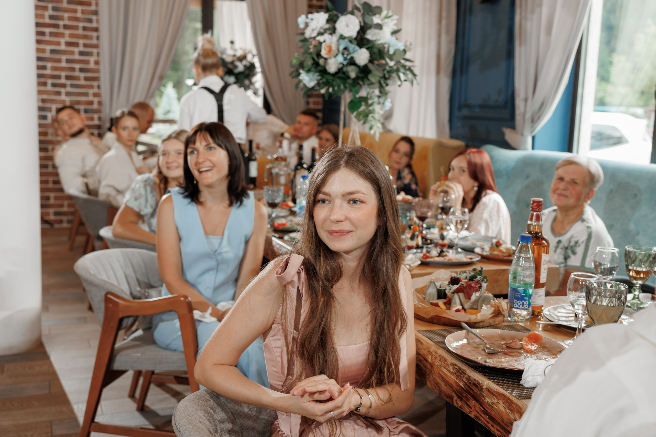 Полина и Дмитрий, загородный клуб «Барин», ЗАГС в г. Пушкино. Свадебный и репортажный фотограф (Москва, Королев и другие)