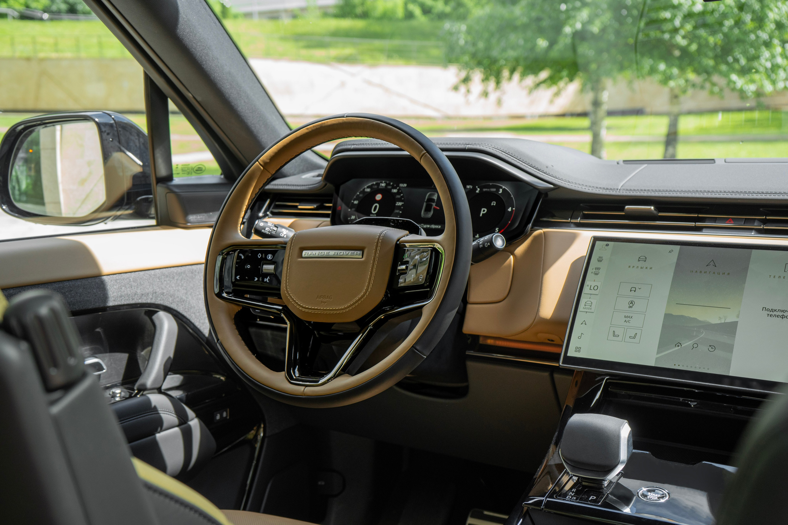 Range Rover Sport 2026. Автомобильный фотограф Ногинск Денис Городок