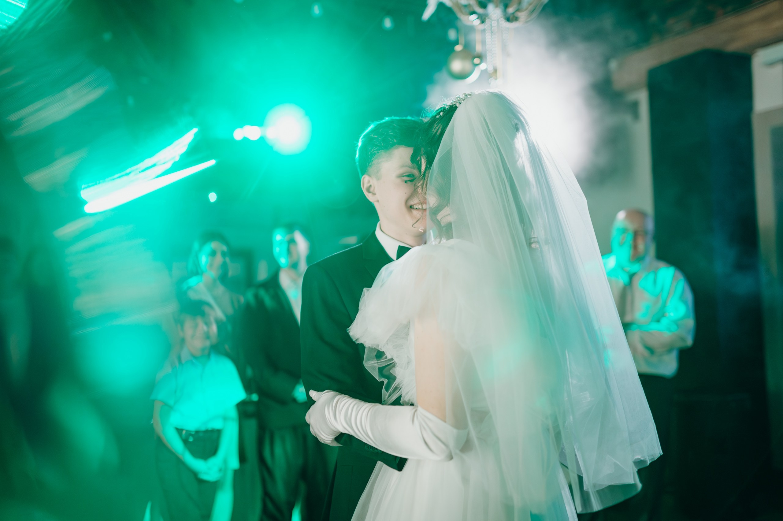 Свадьба Елены и Николая. Репортажный фотограф в Кирове Александр Лутошкин