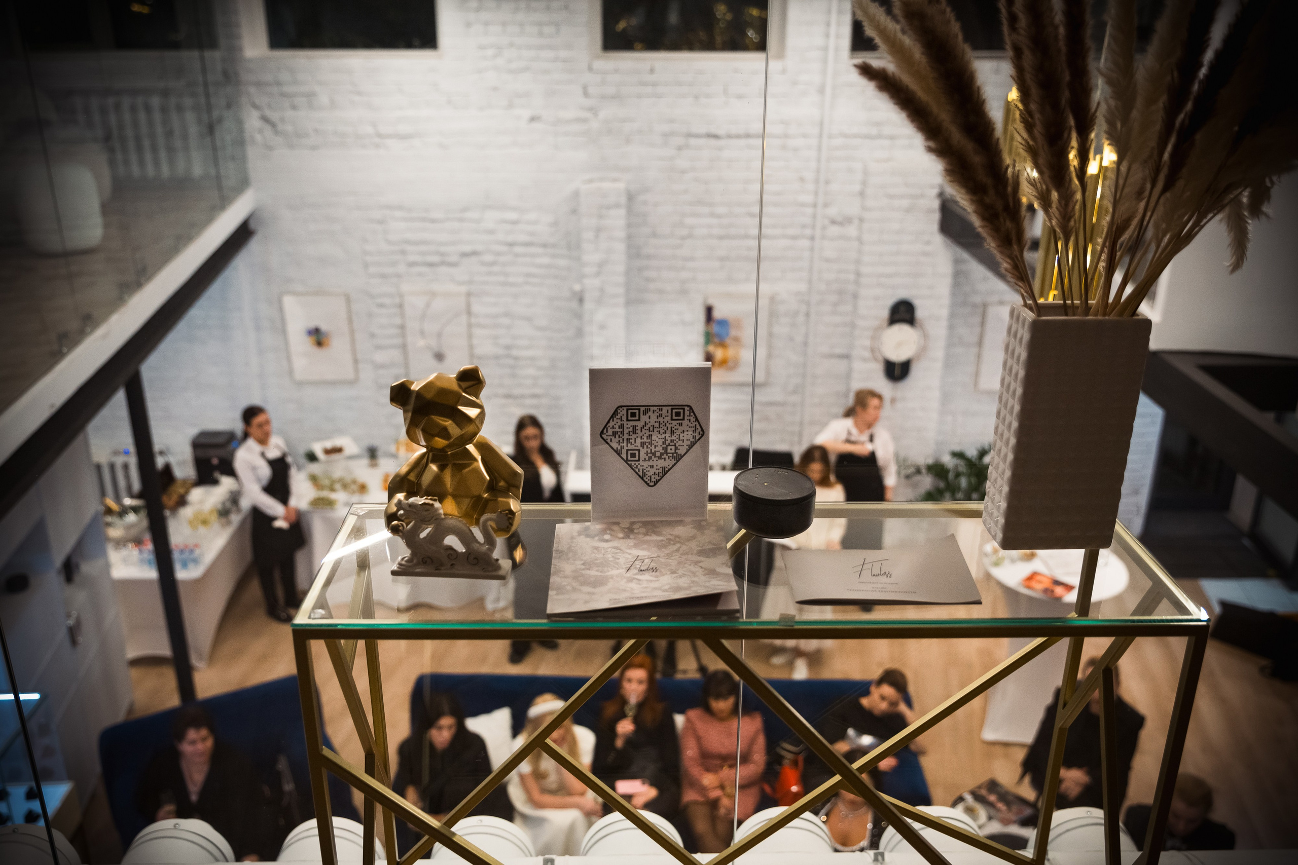 Flawless. Tavat.Fur Тренды 2024. Репортажный Фотограф Александр Назаров. Москва и М.О