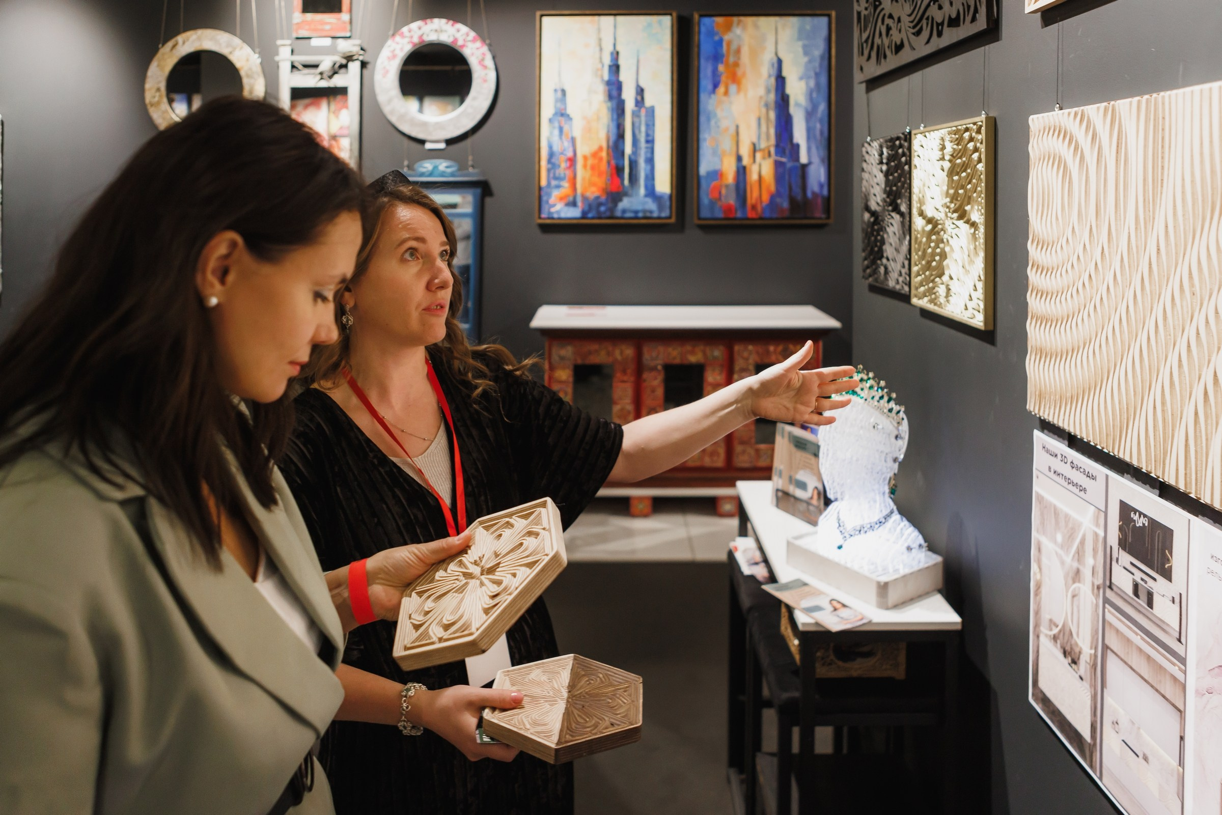 Фотоочёт работы интерьерной выставки «Русский дом». Фотограф на выставку в Москве