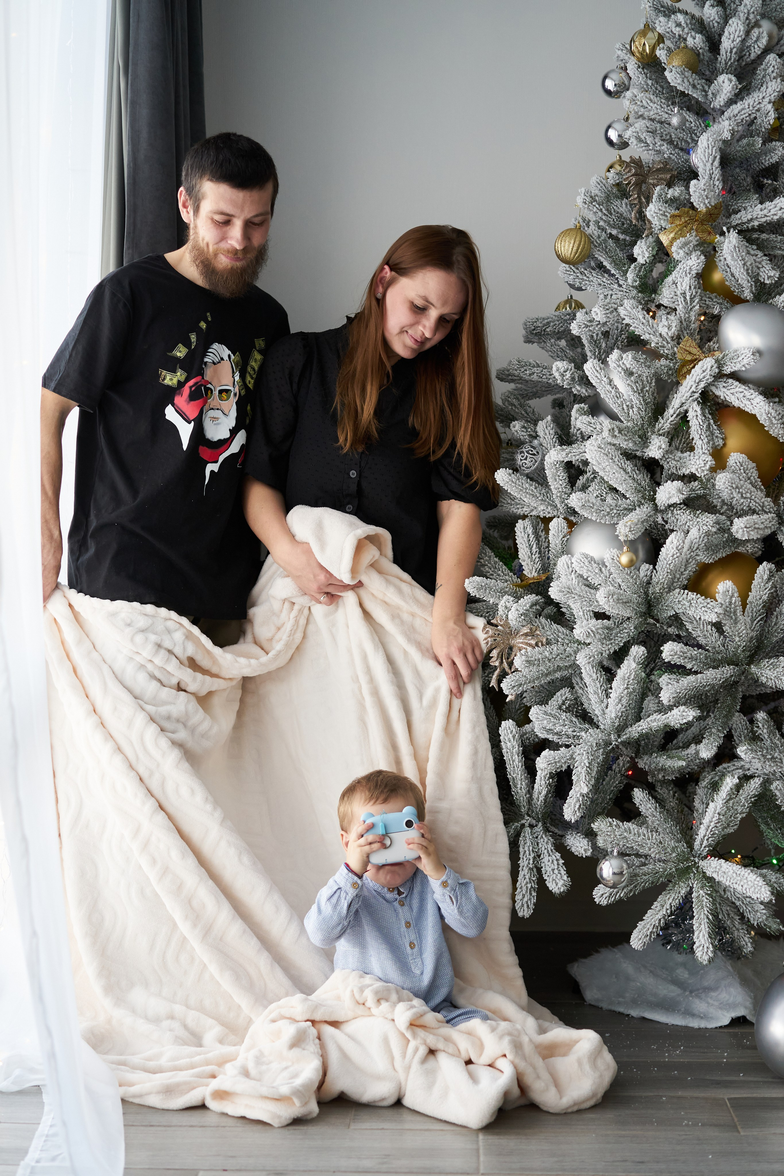 Семейная фотосессия дома. Фотограф Екатеринбург Кокшарова Александра