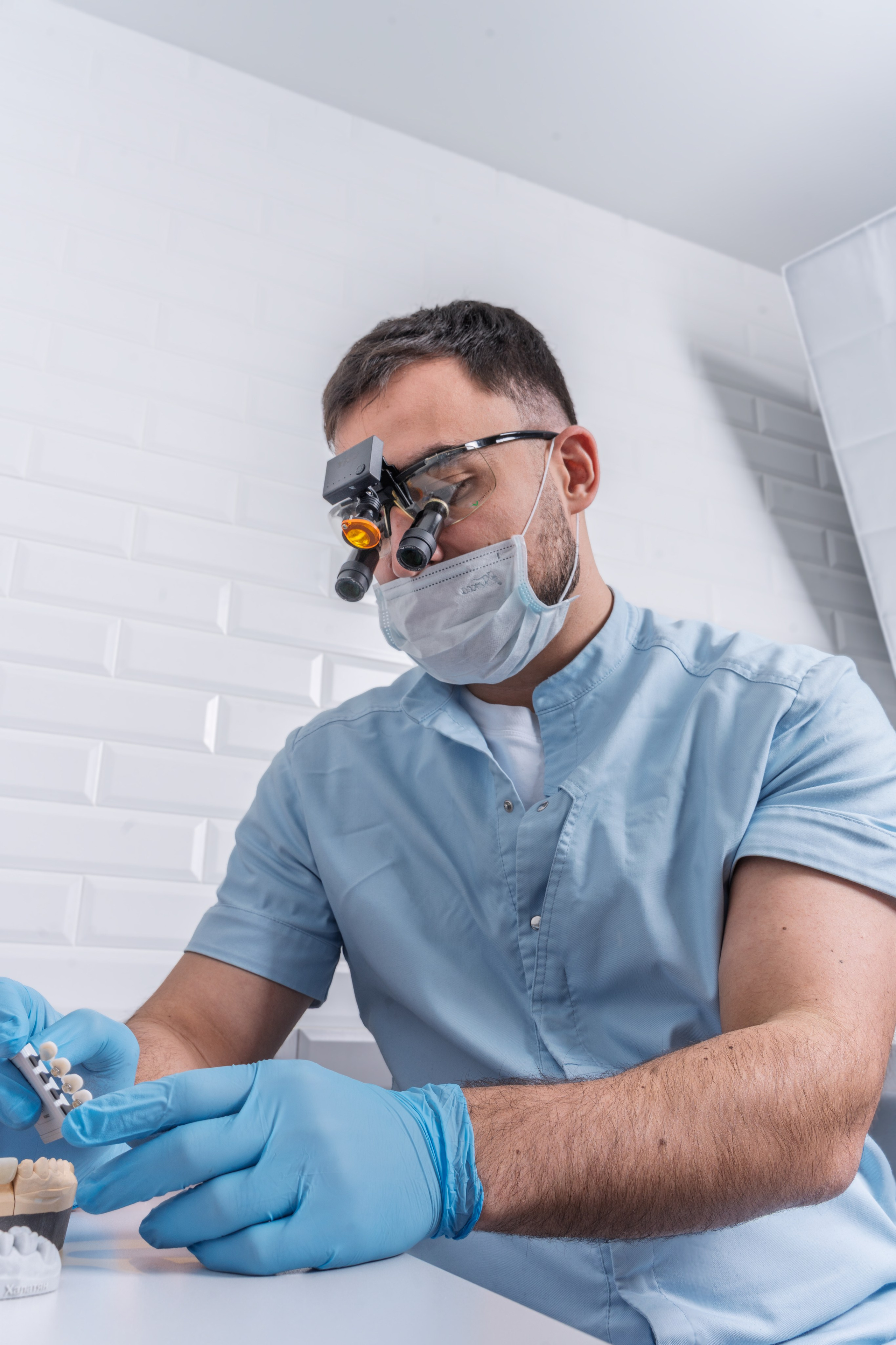 Съёмка для стоматологической клиники Prime smile. Портретный фотограф в Москве Фарид Леонов