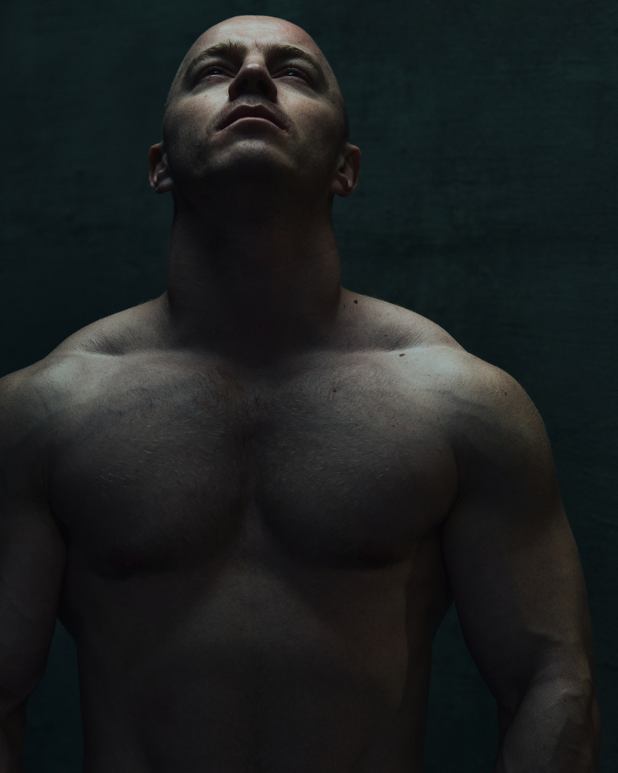 фитнес тренер DDX fitnes на фотосессии 