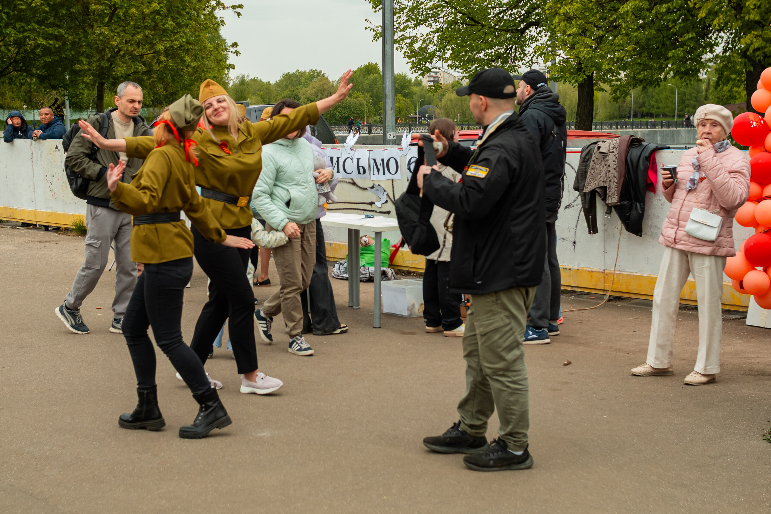 Репортаж с 9 мая 2025 года, День Победы! ВАО Москва. Фотограф Илья Варакин